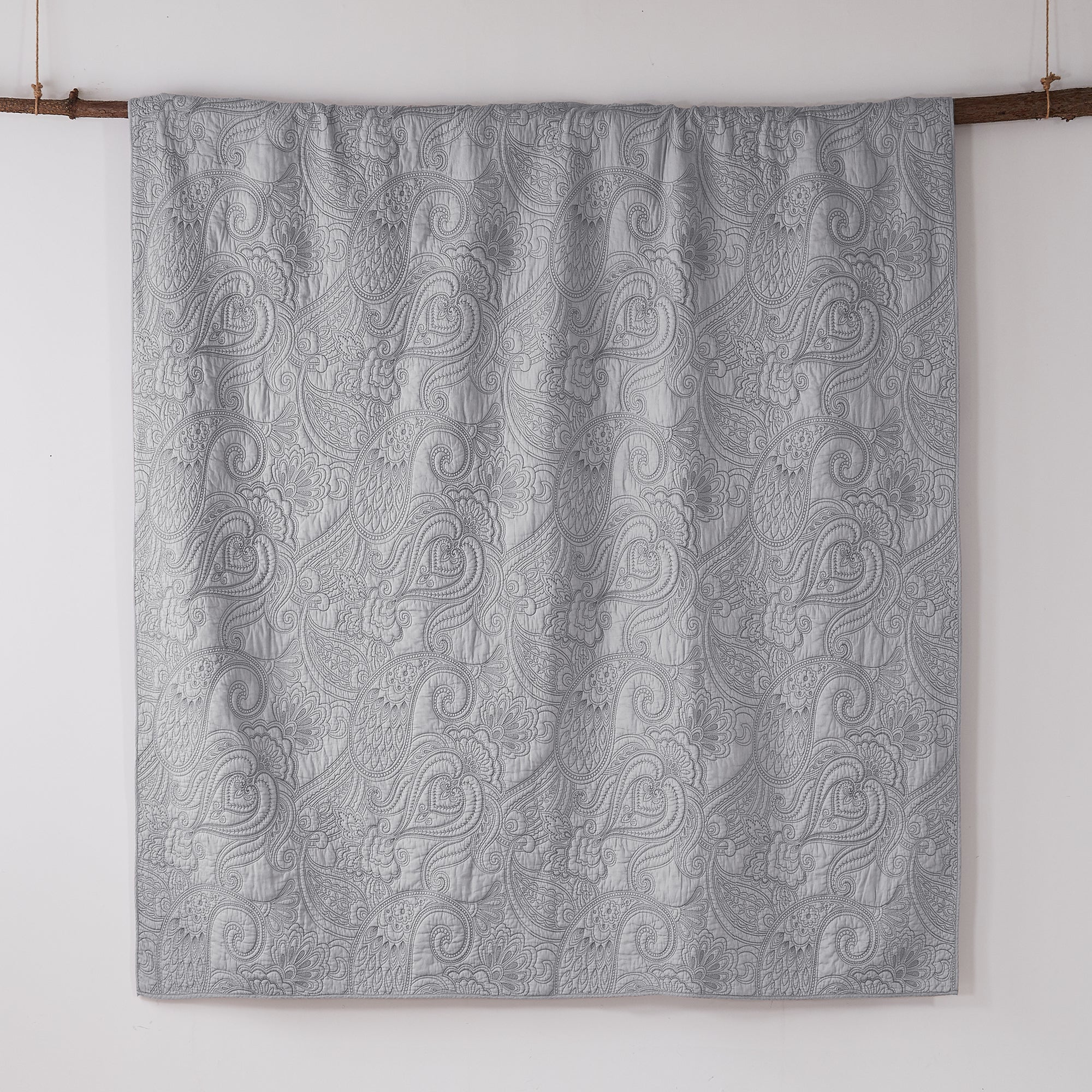 Levtex Home Perla Grey Quilt Set Quilts