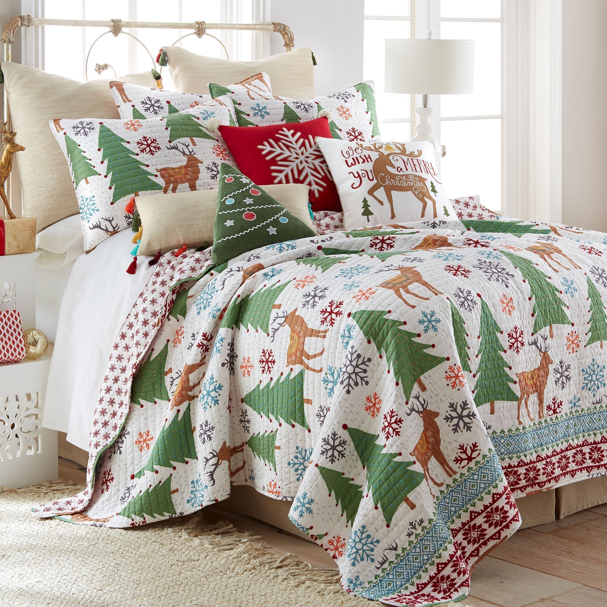 Levtex Home Tinsel Quilt Set Quilts