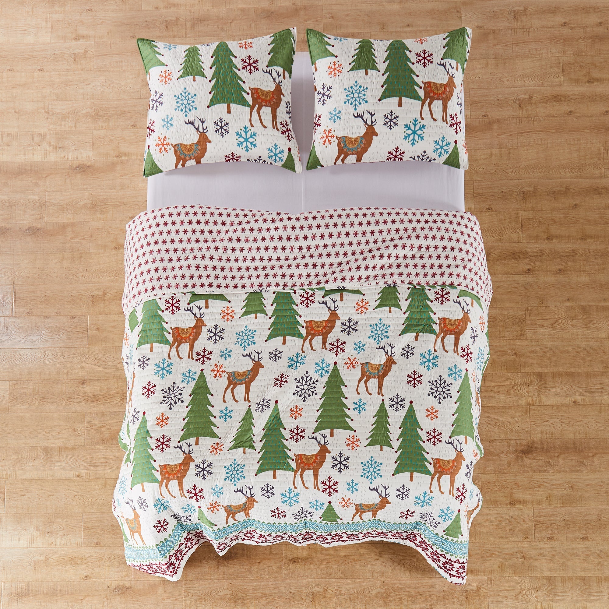 Levtex Home Tinsel Quilt Set Quilts