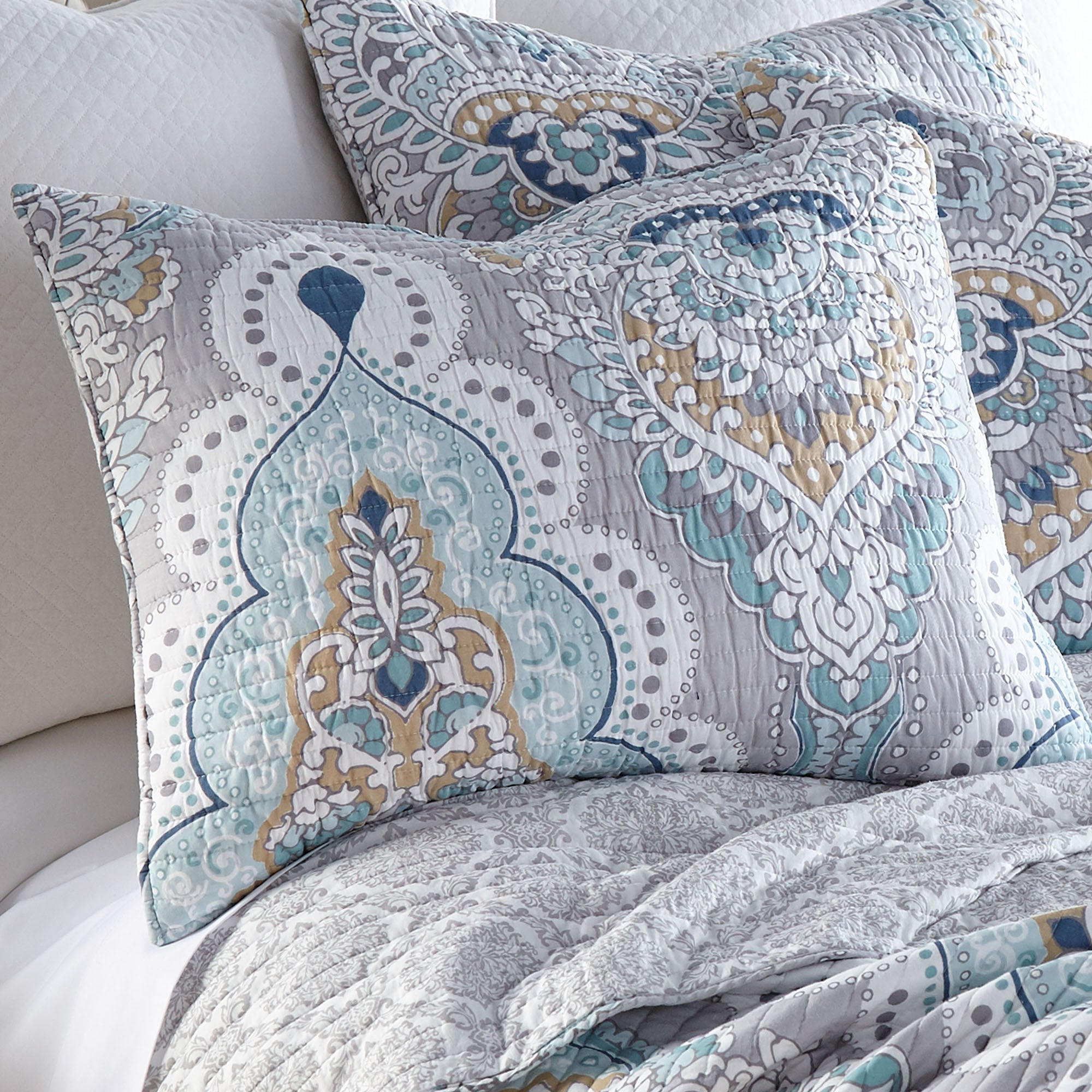 Levtex Home Olyria Quilt Set Quilts