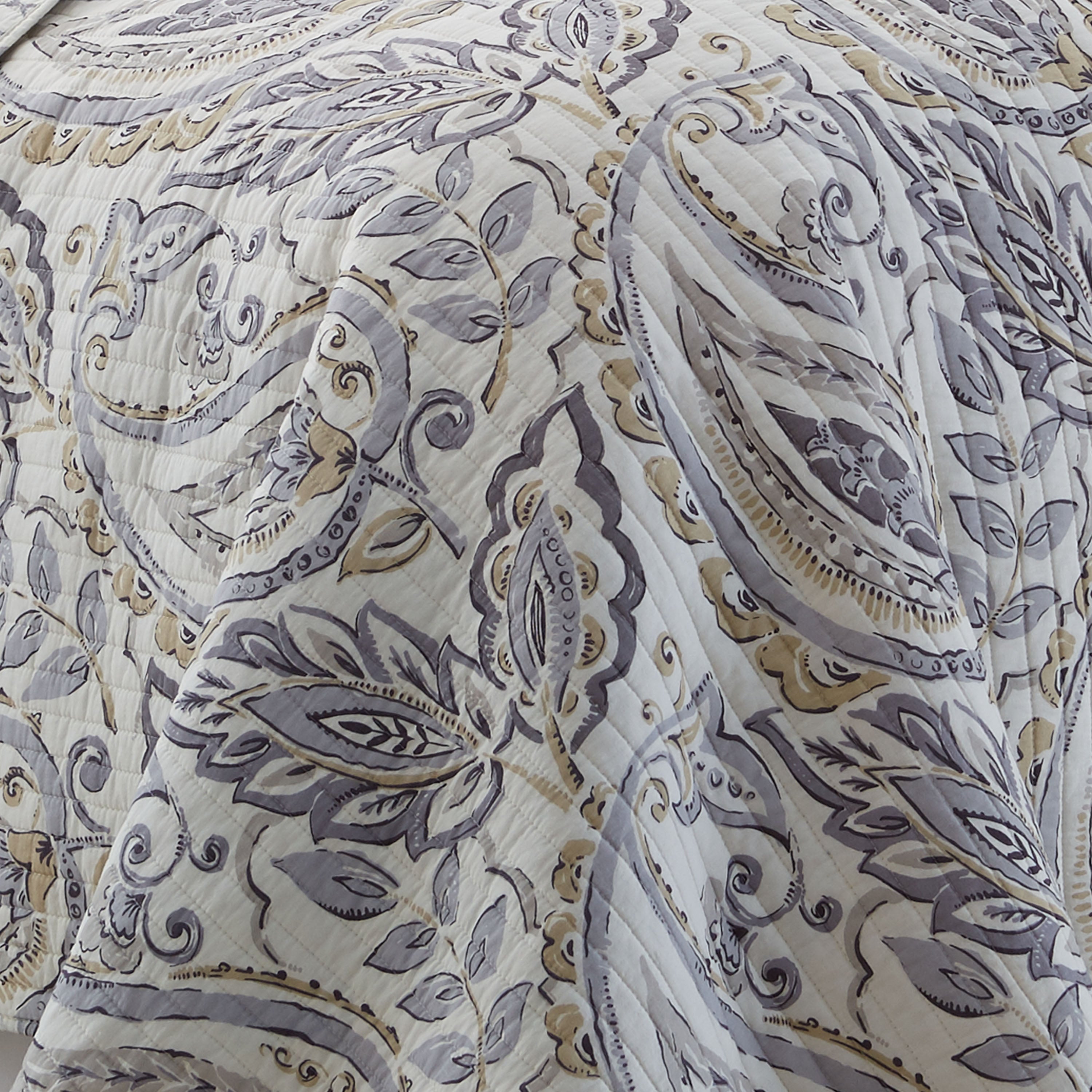 Levtex Home Tamsin Grey Quilt Set Quilts