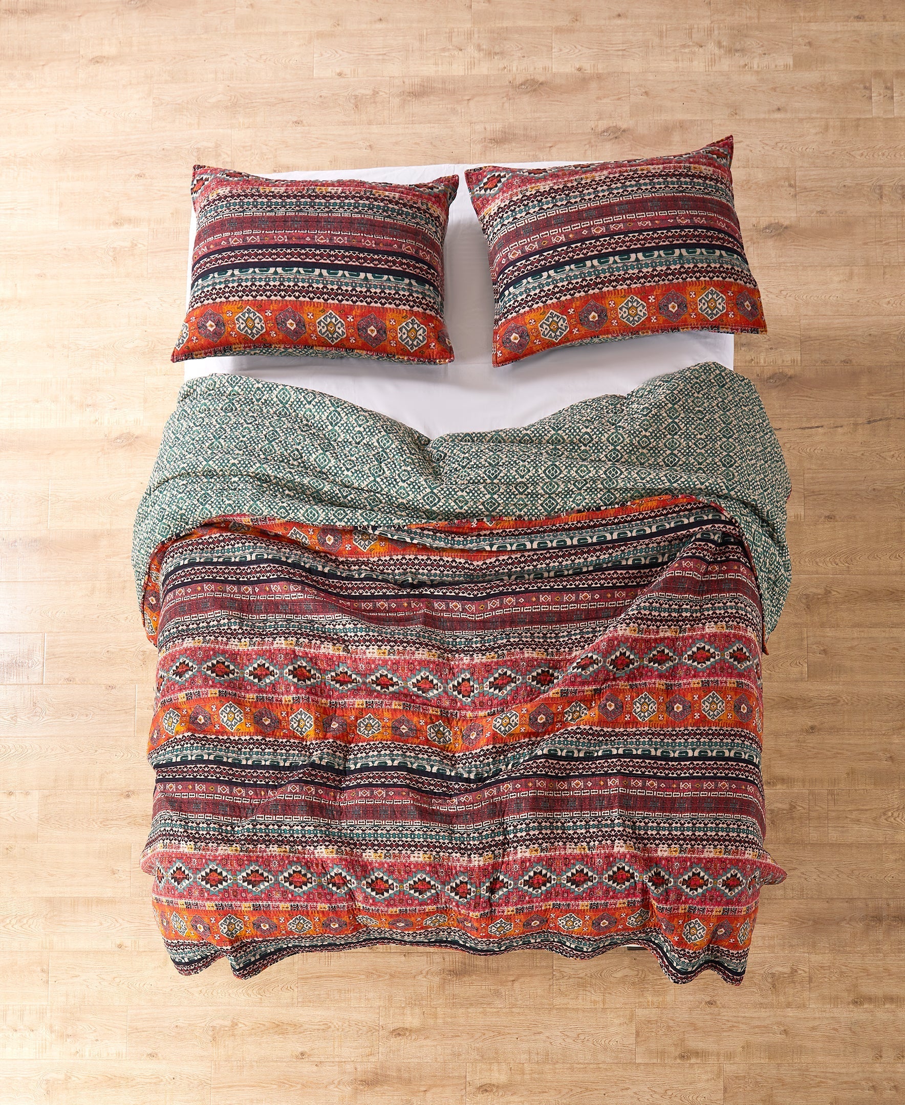 Levtex Home Vista Quilt Set Quilts
