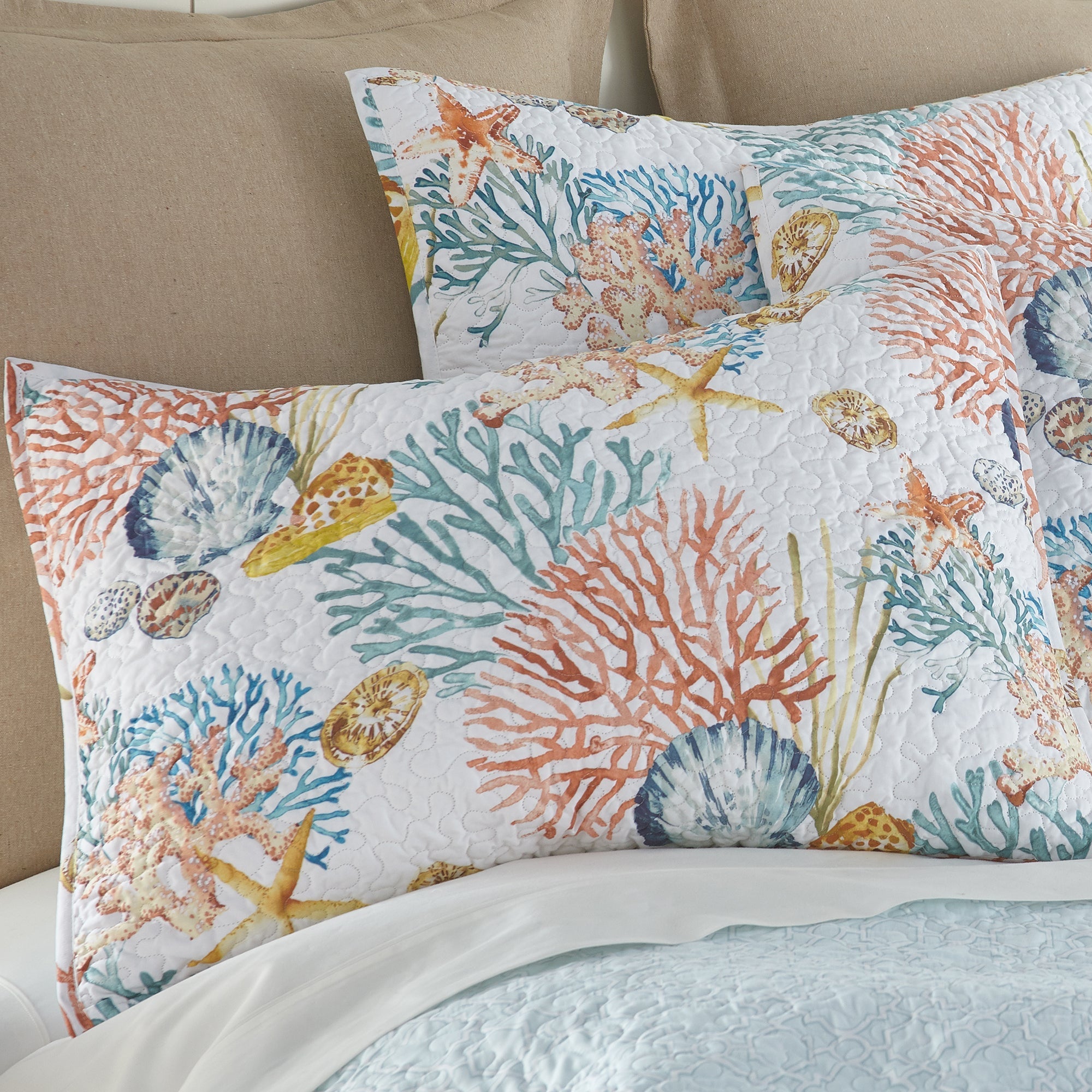 Levtex Home Bay Islands Quilt Set Quilts