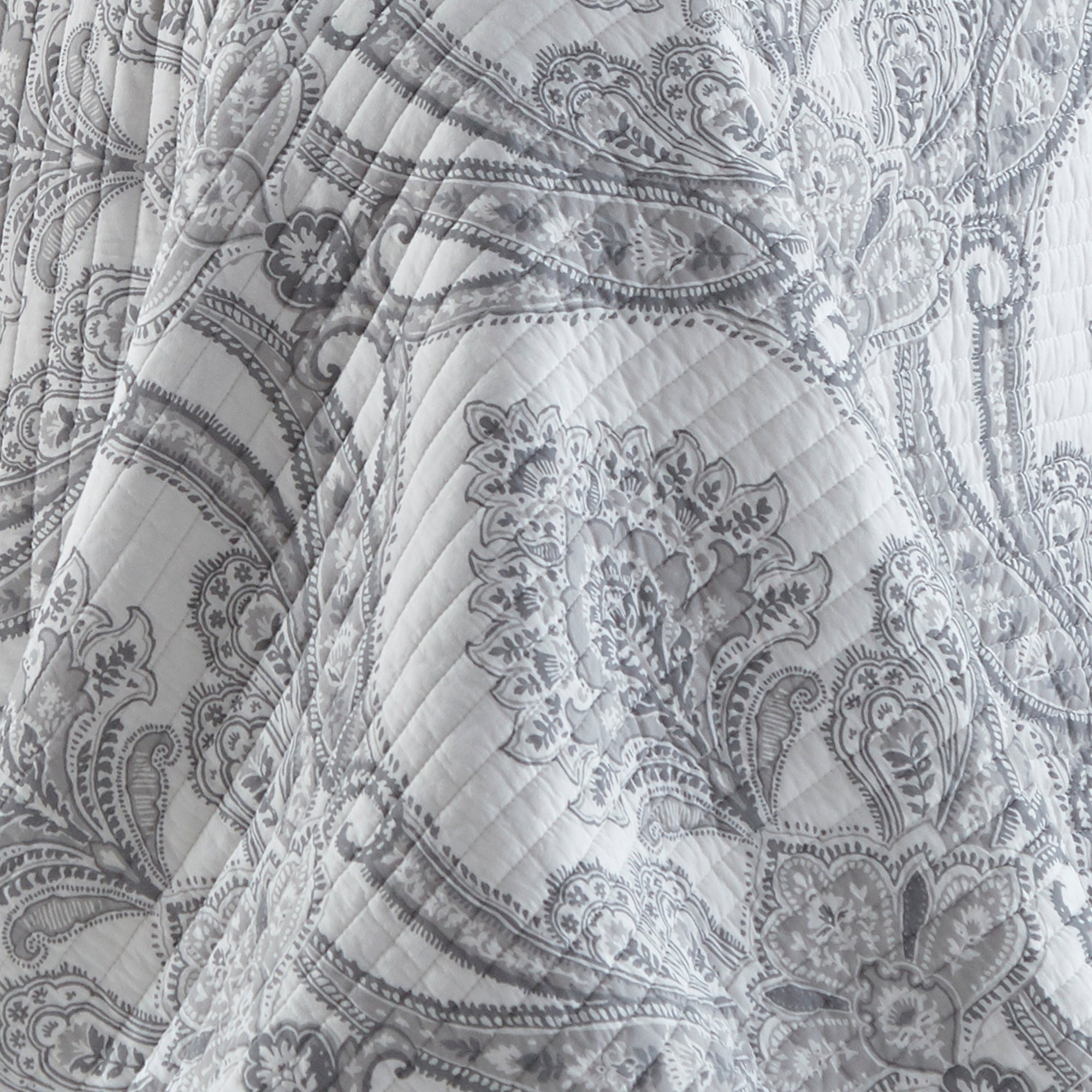 Levtex Home Novara Quilt Set Quilts