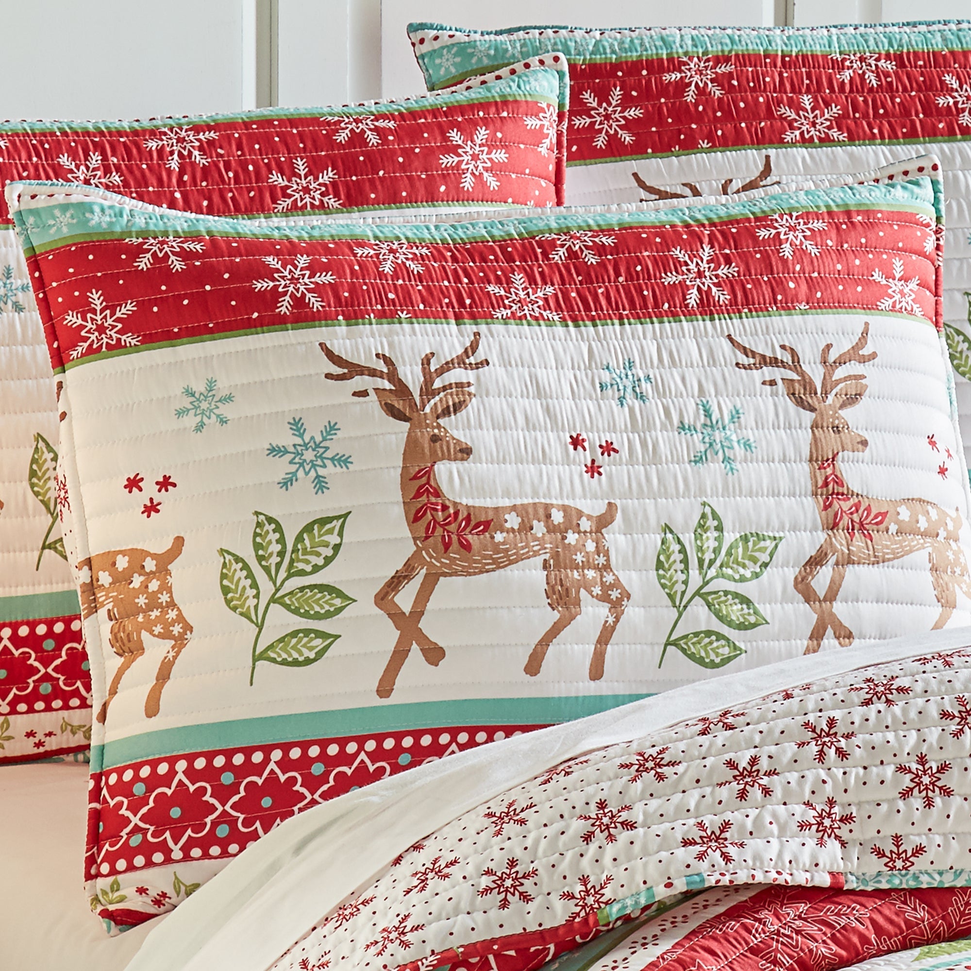 Levtex Home Let It Snow Quilt Set Quilts
