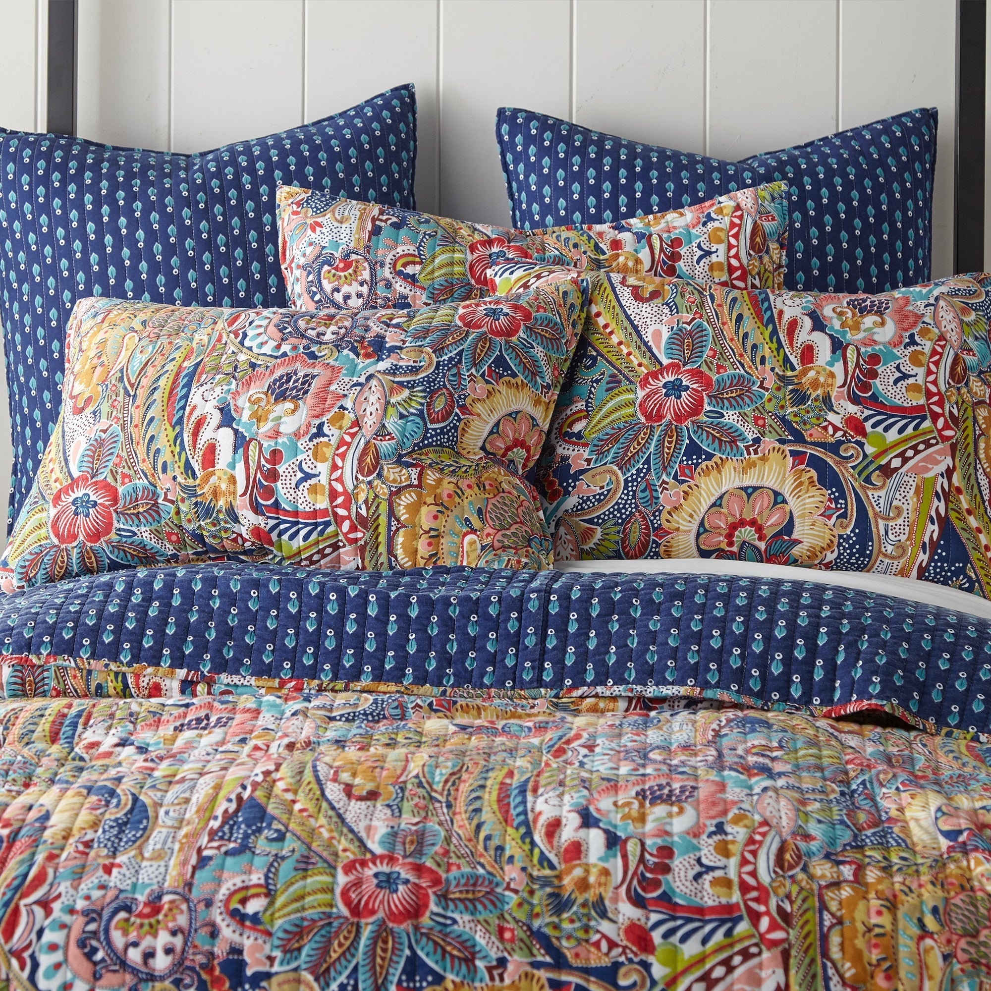 Levtex Home Nanette Quilt Set Quilts