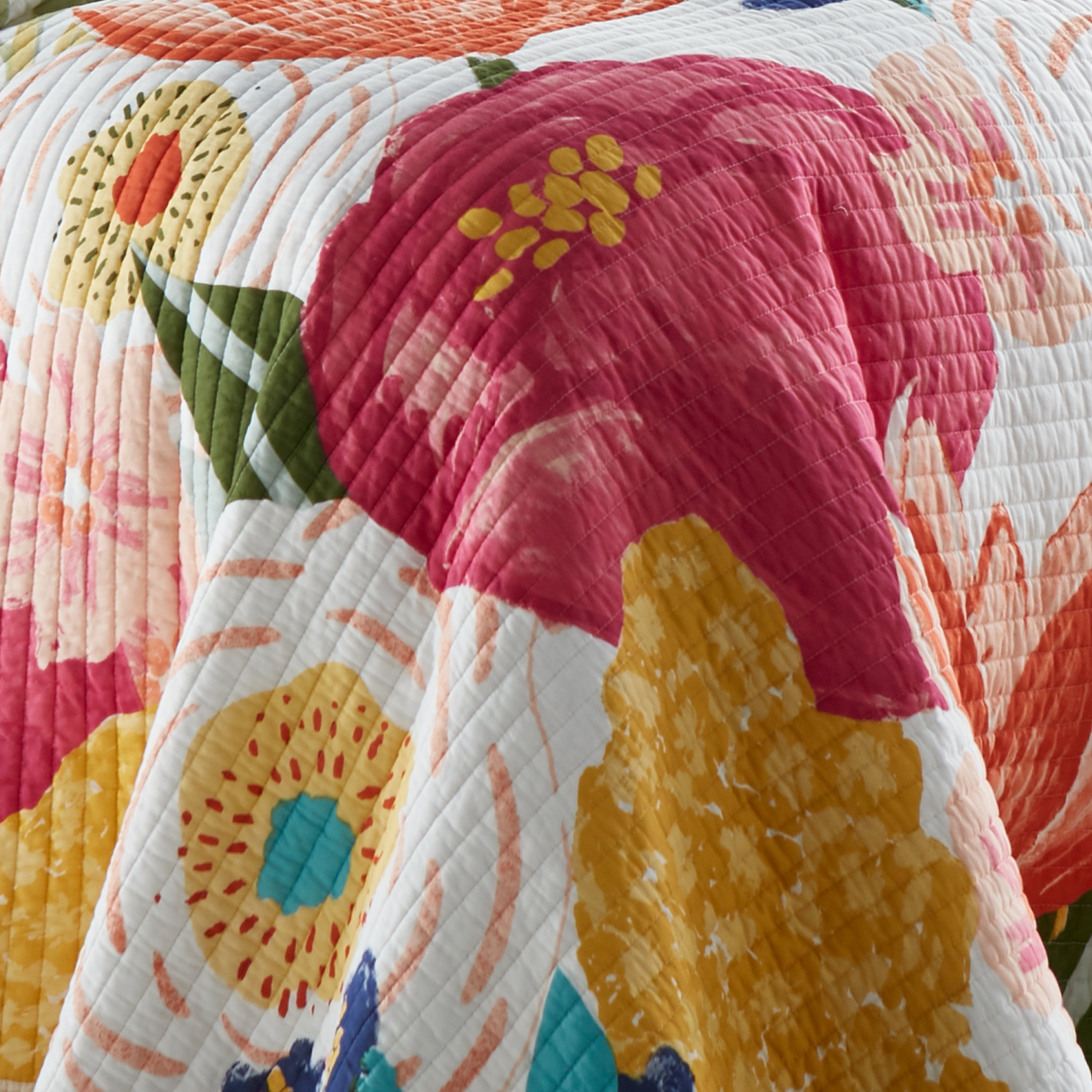 Levtex Home Grandiflora Quilt Set Quilts