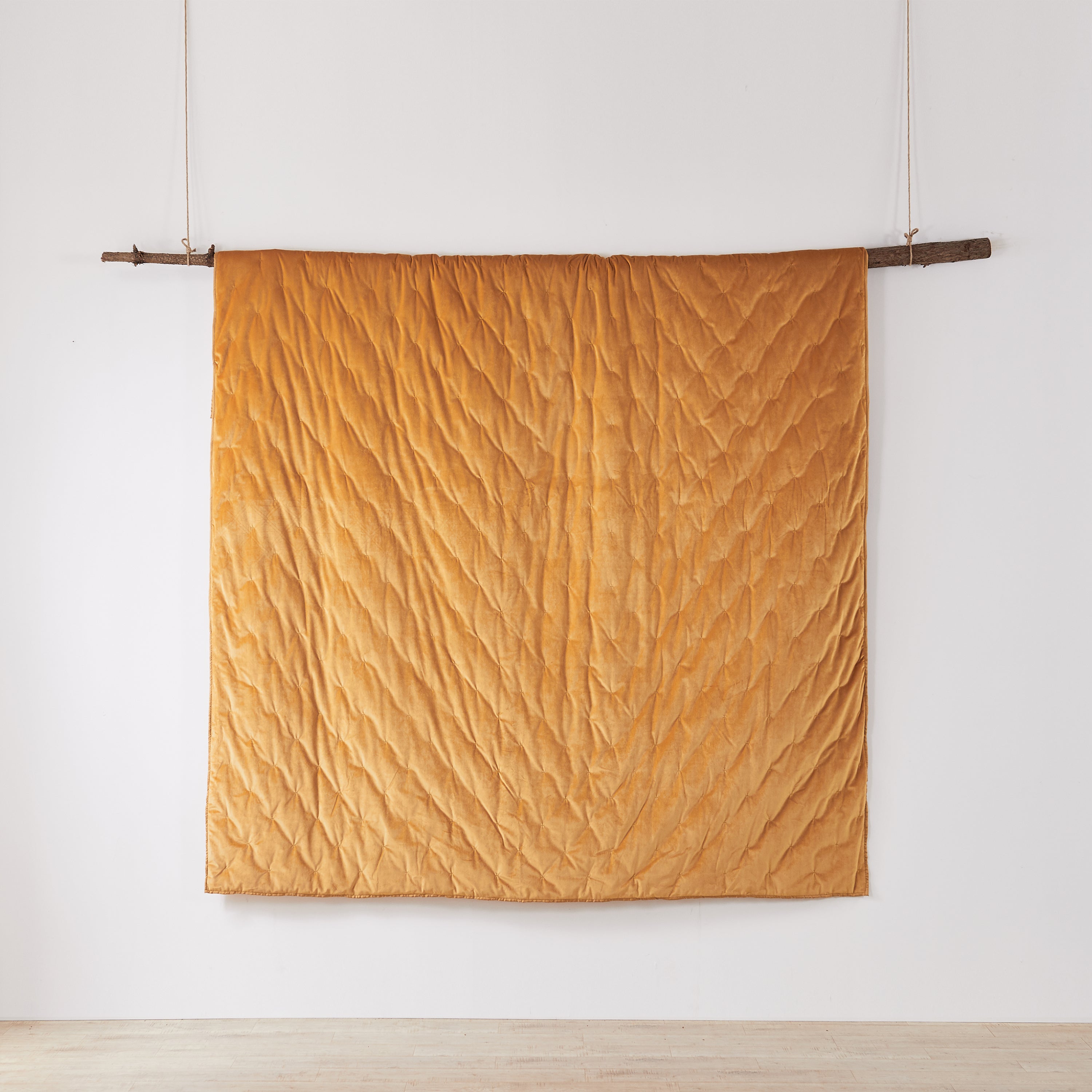 Levtex Home BH Calabria Velvet Quilt Quilts