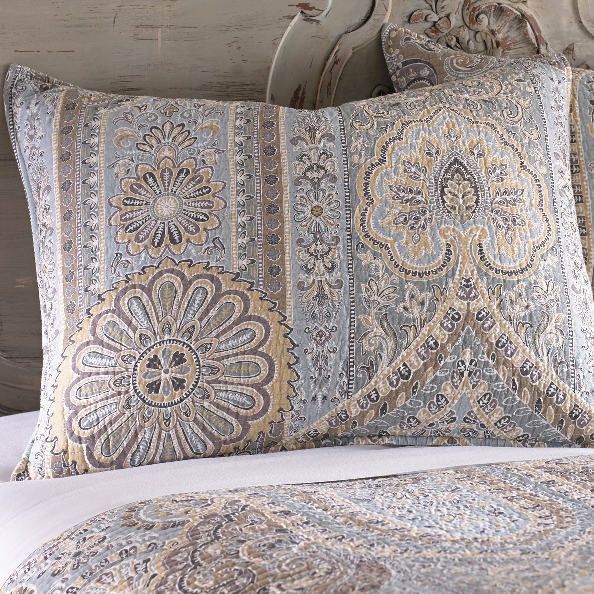 Levtex Home Casablanca Grey Quilt Set Quilts