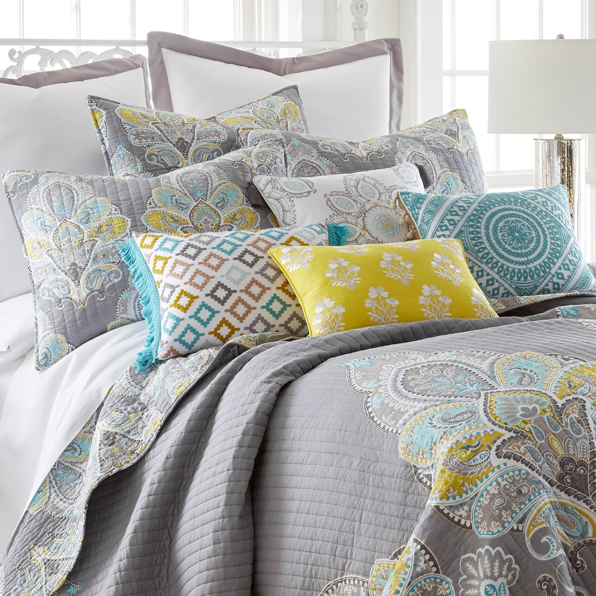 Levtex Home Cressley Quilt Set Quilts