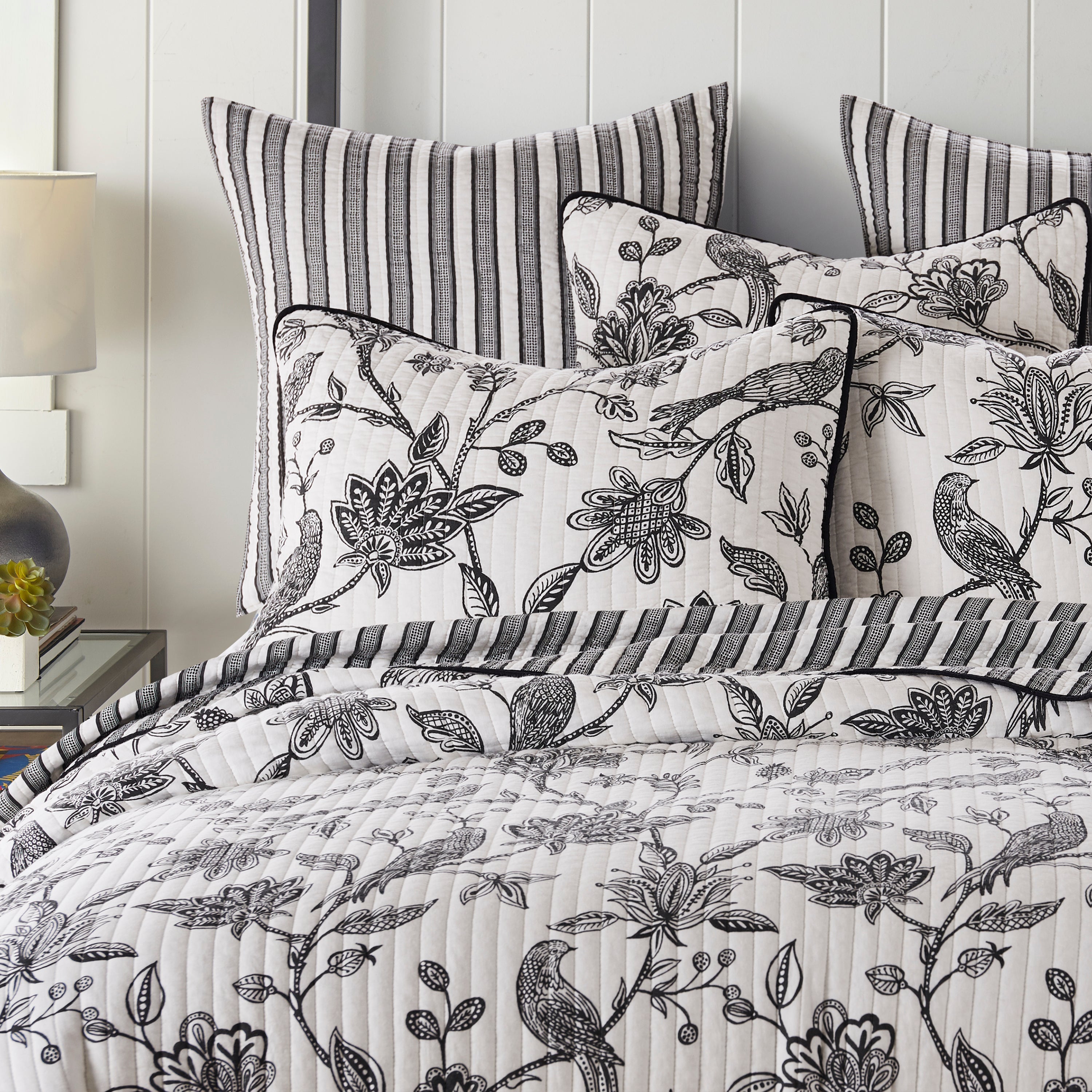 Levtex Home Tanzie Black Quilt Set Quilts
