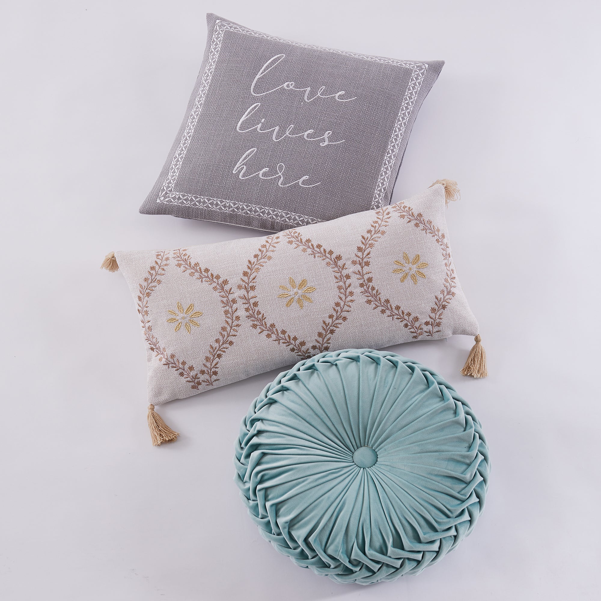 Levtex Home Briar Teal Velvet Round Pillow Decorative Pillows