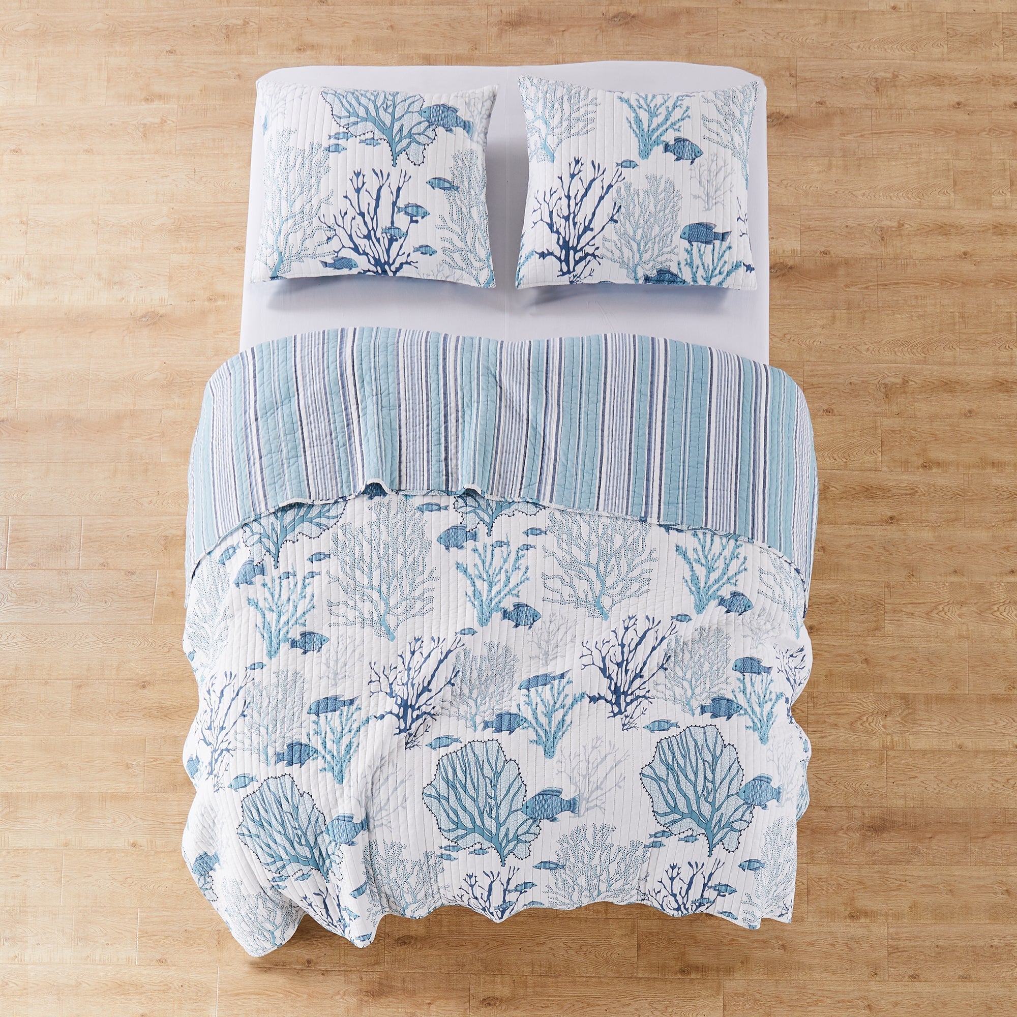 Levtex Home Lacey Sea Quilt Set Quilts