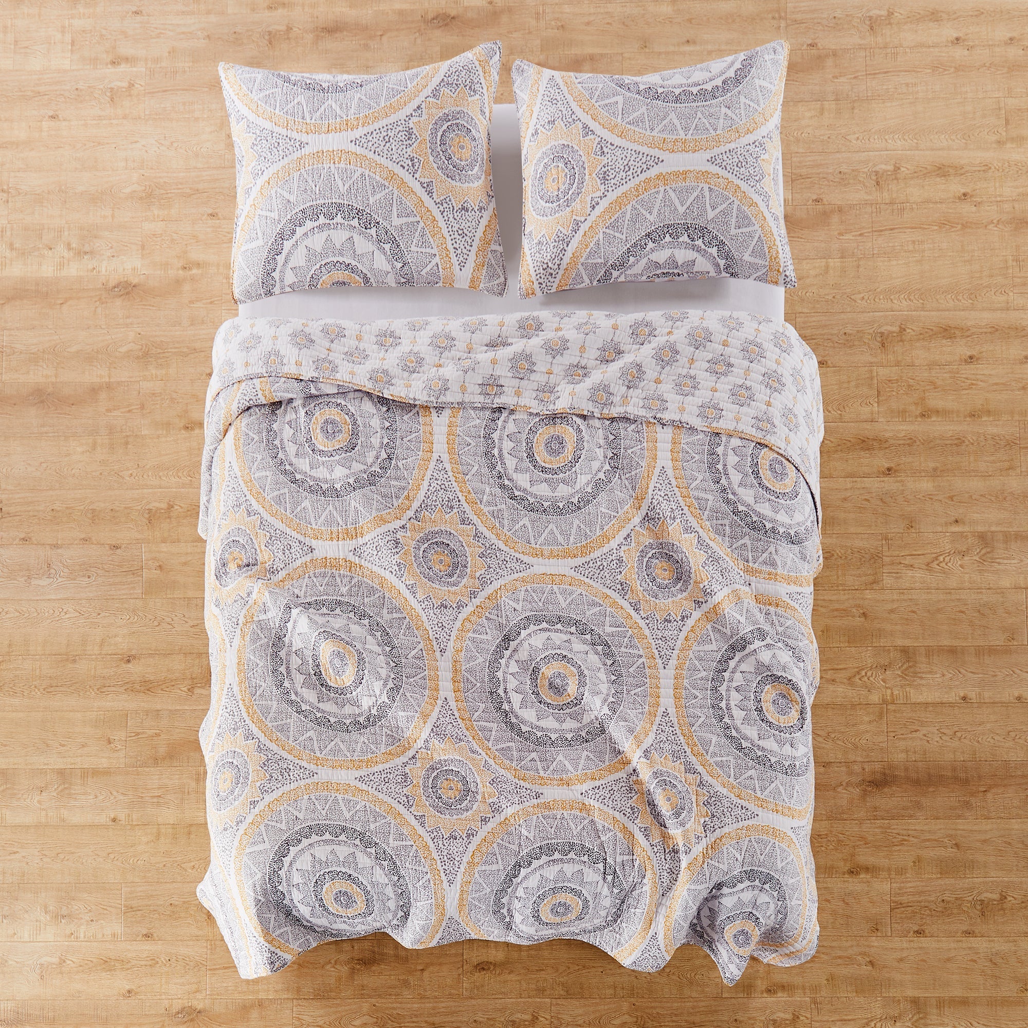 Levtex Home Luiza Ochre Quilt Set Quilts