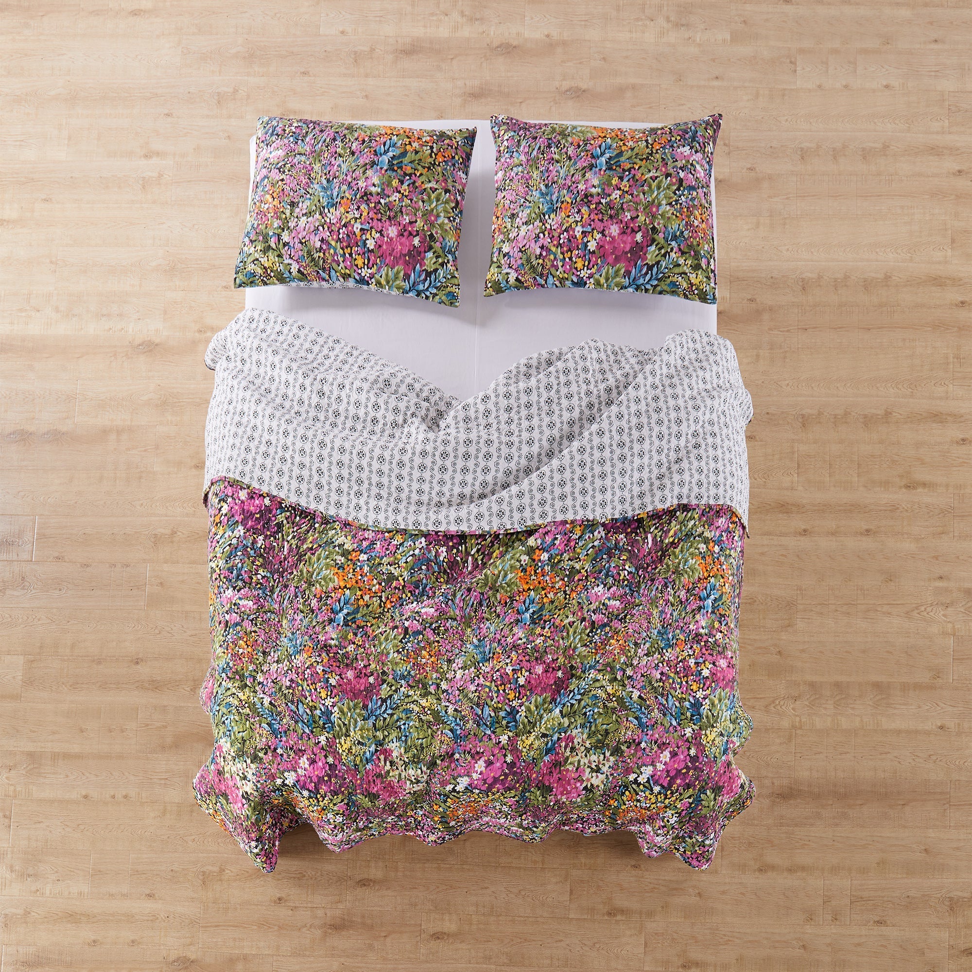 Levtex Home Basel Quilt Set Quilts