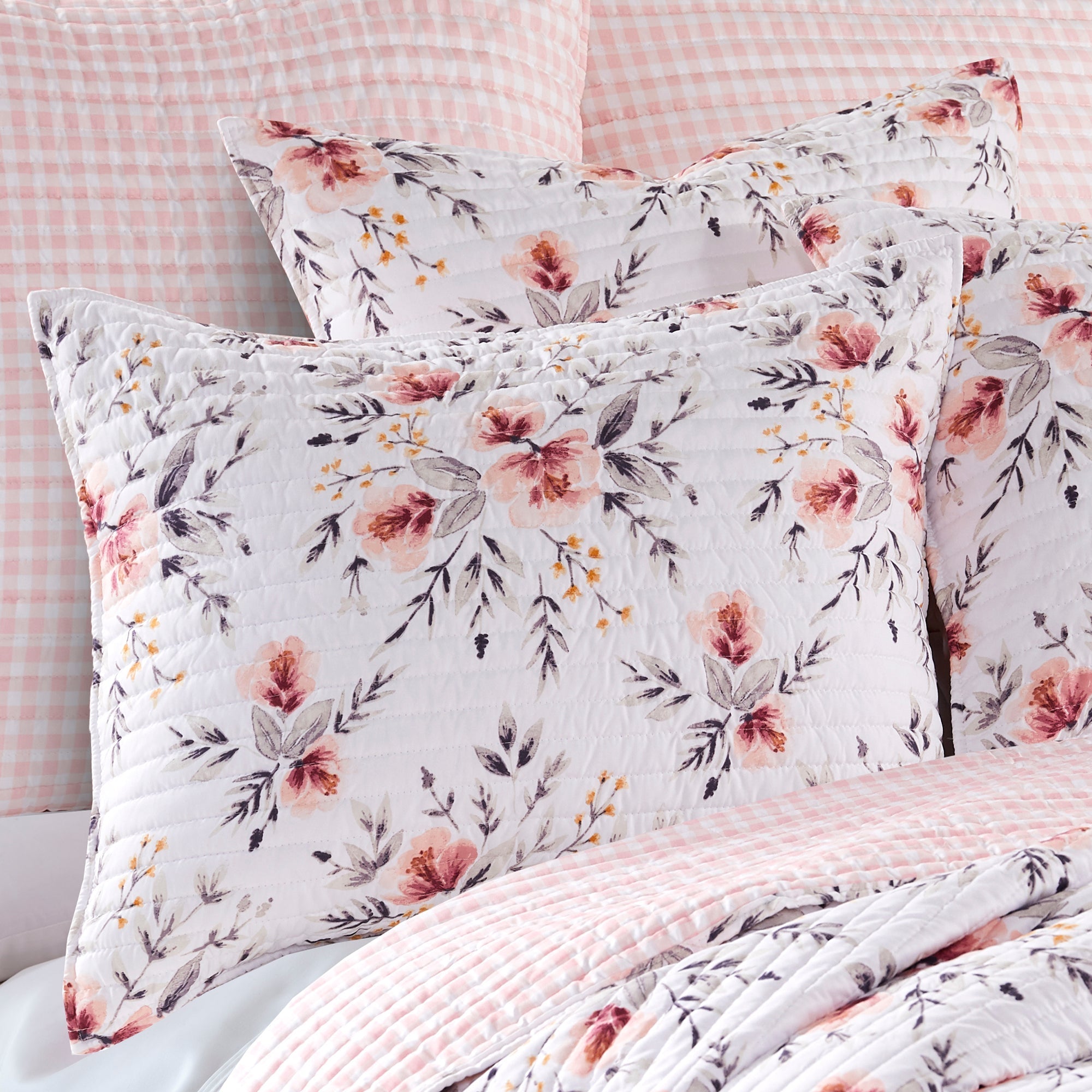 Levtex Home Adeline Quilt Set Quilts