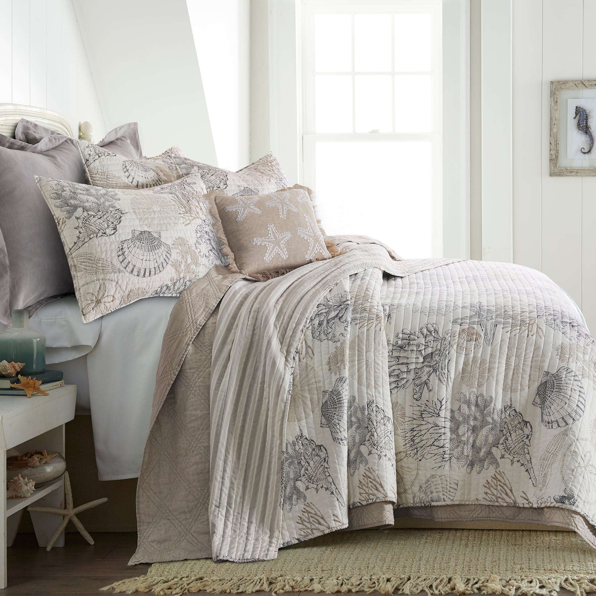 Levtex Home Caspian Sea Quilt Set Quilts