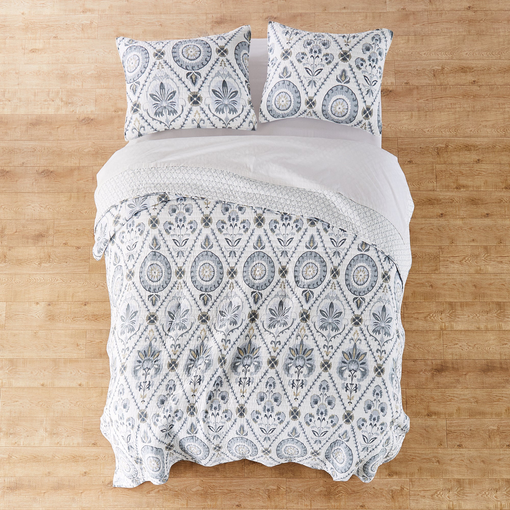 Levtex Home Maeve Neutral Quilt Set Quilts