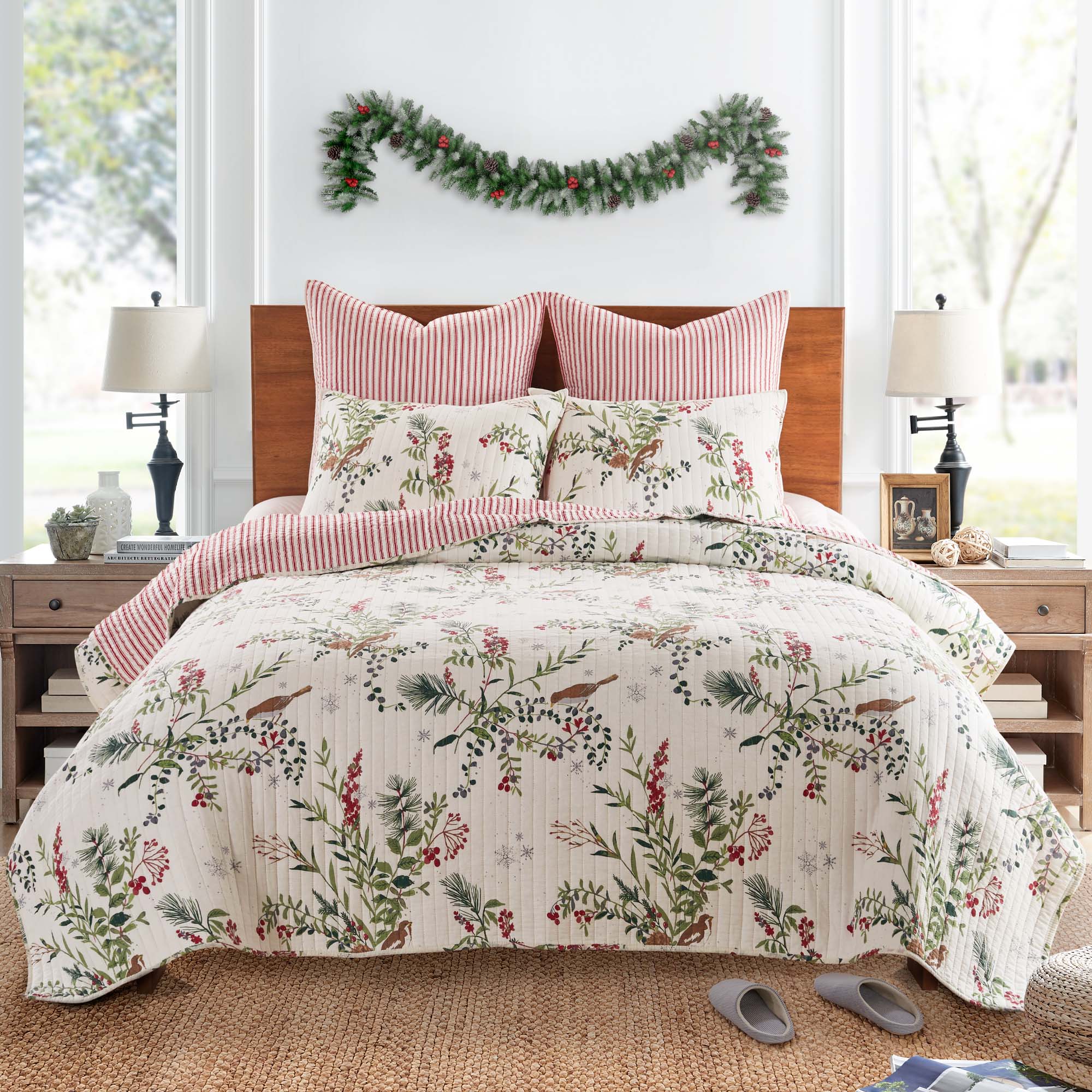 Levtex Home Winterberry Forest Quilt Set Quilts