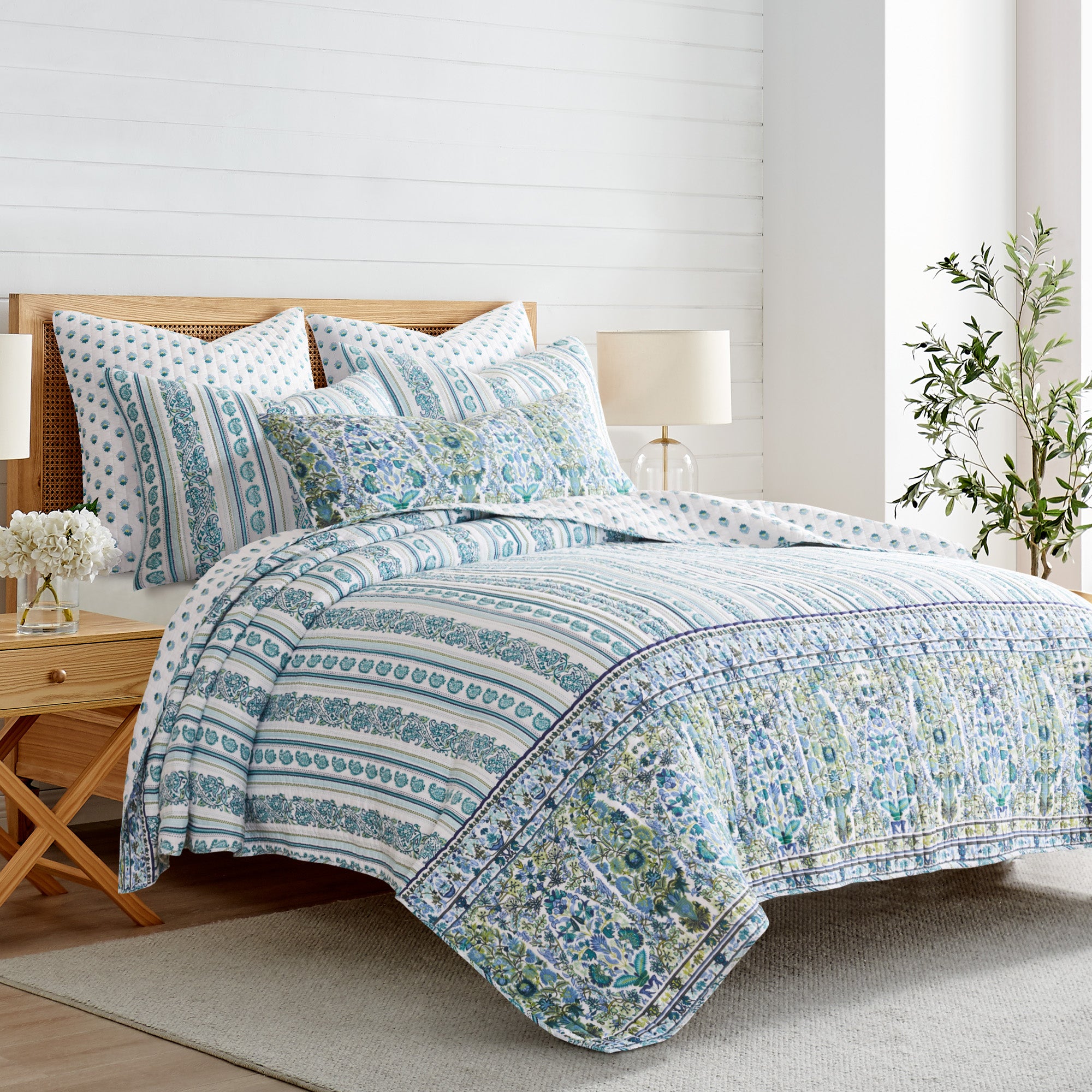 Levtex Home Yasmina Quilt Set Quilts