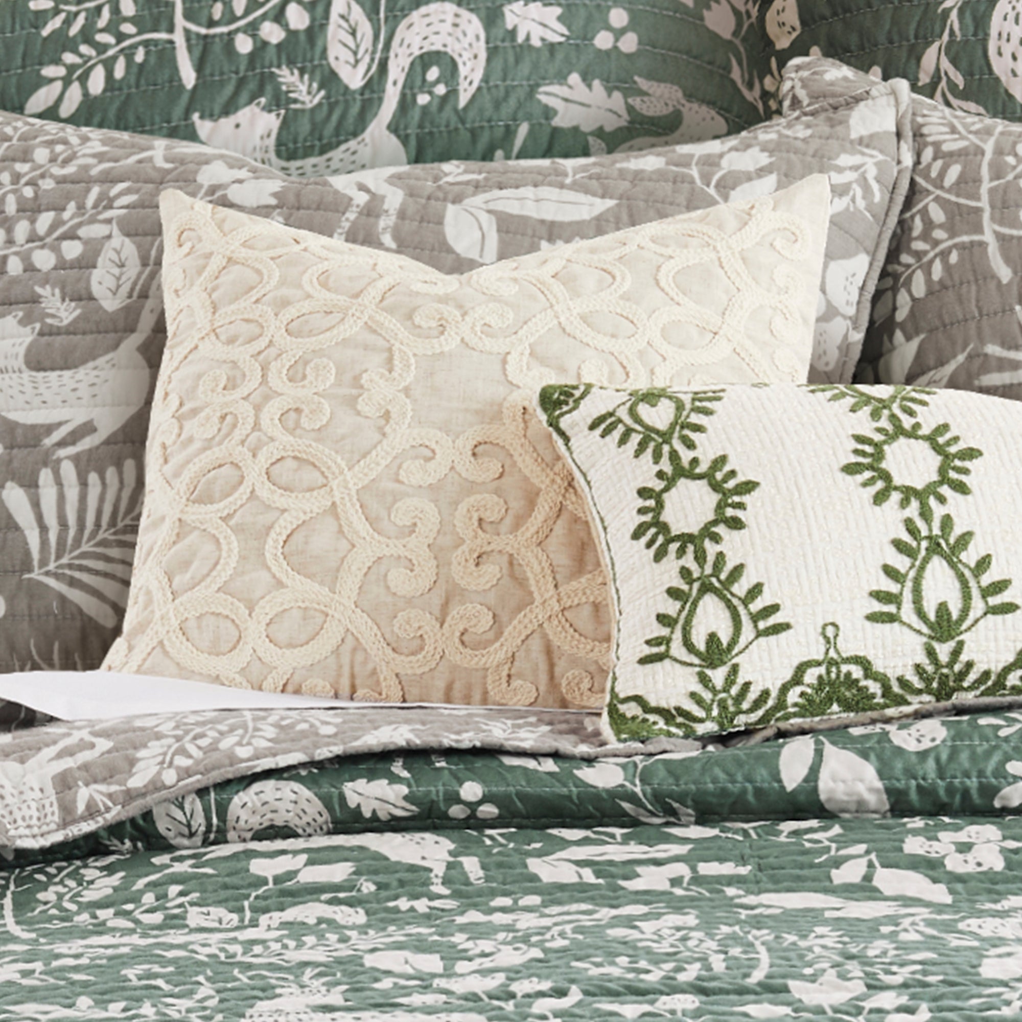 Levtex Home Bretton Woods Natural Pillow Decorative Pillows