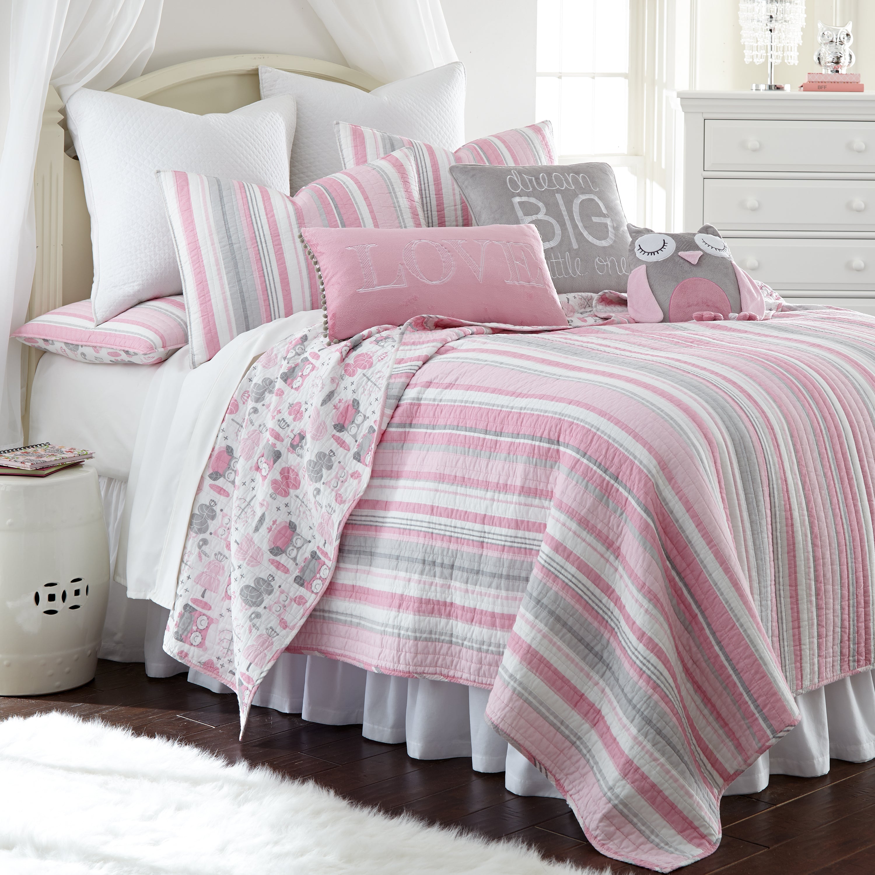 Levtex Home Daniella Quilt Set Kids Quilts