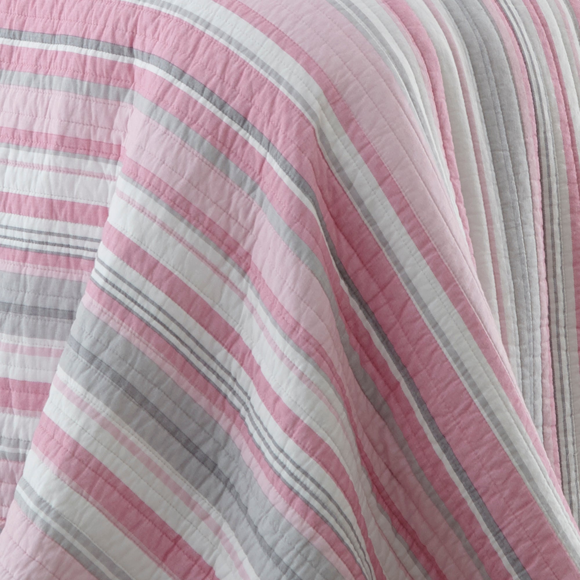 Levtex Home Daniella Quilt Set Kids Quilts