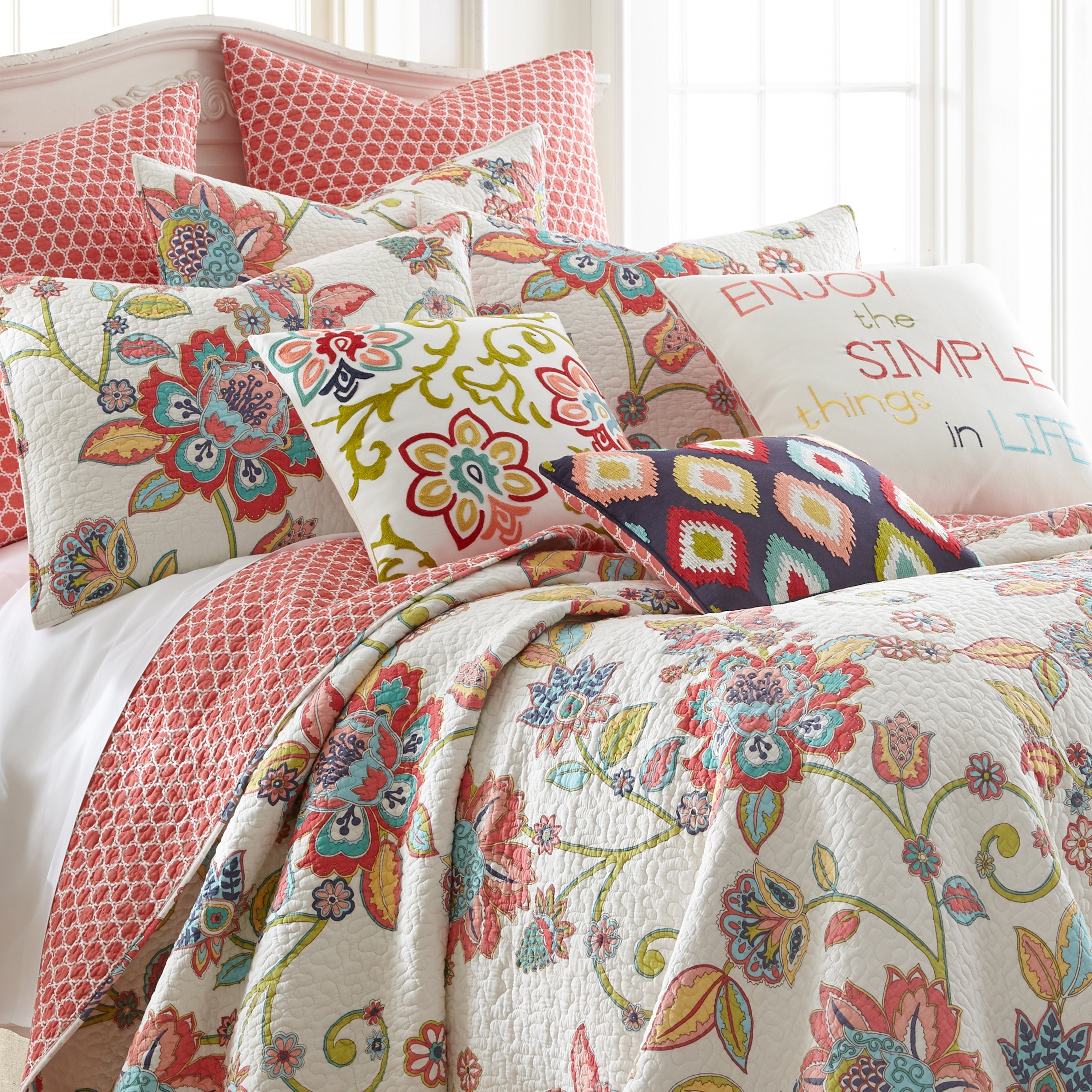 Levtex Home Clementine Spring Quilt Set Quilts
