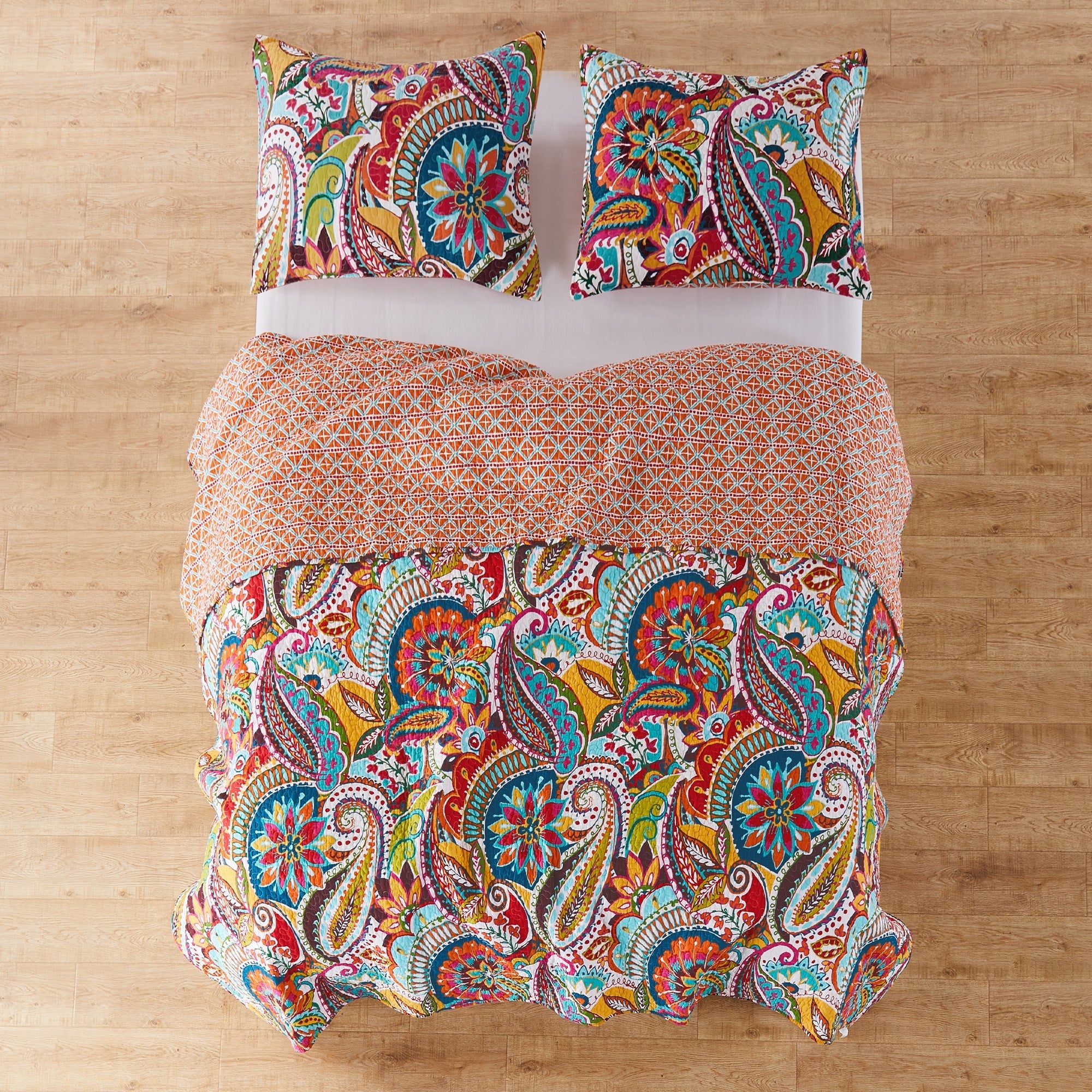 Levtex Home Rhapsody Quilt Set Quilts