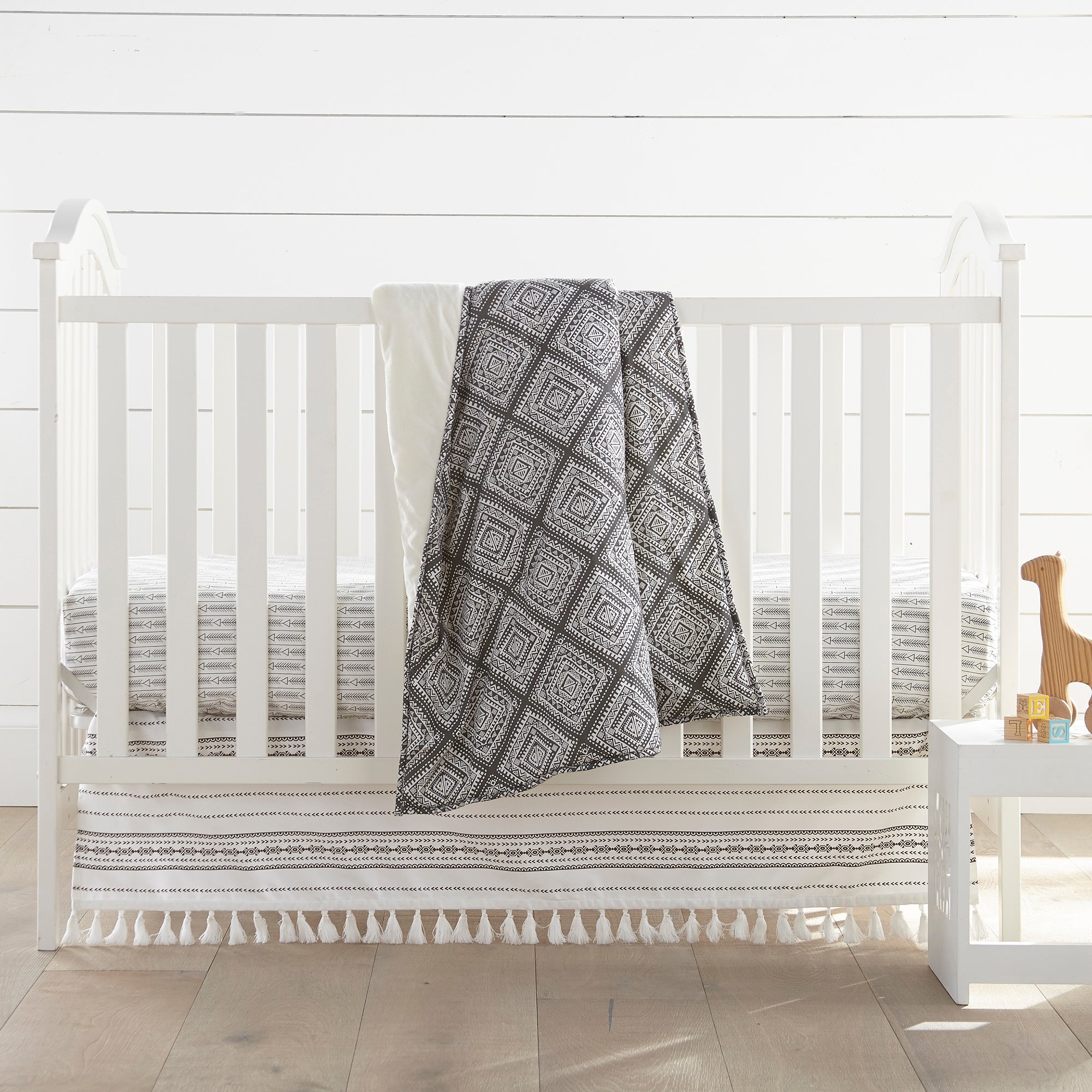 Levtex Home Nest & Nod Riley 3PC Crib Bedding Set Crib Bedding Sets