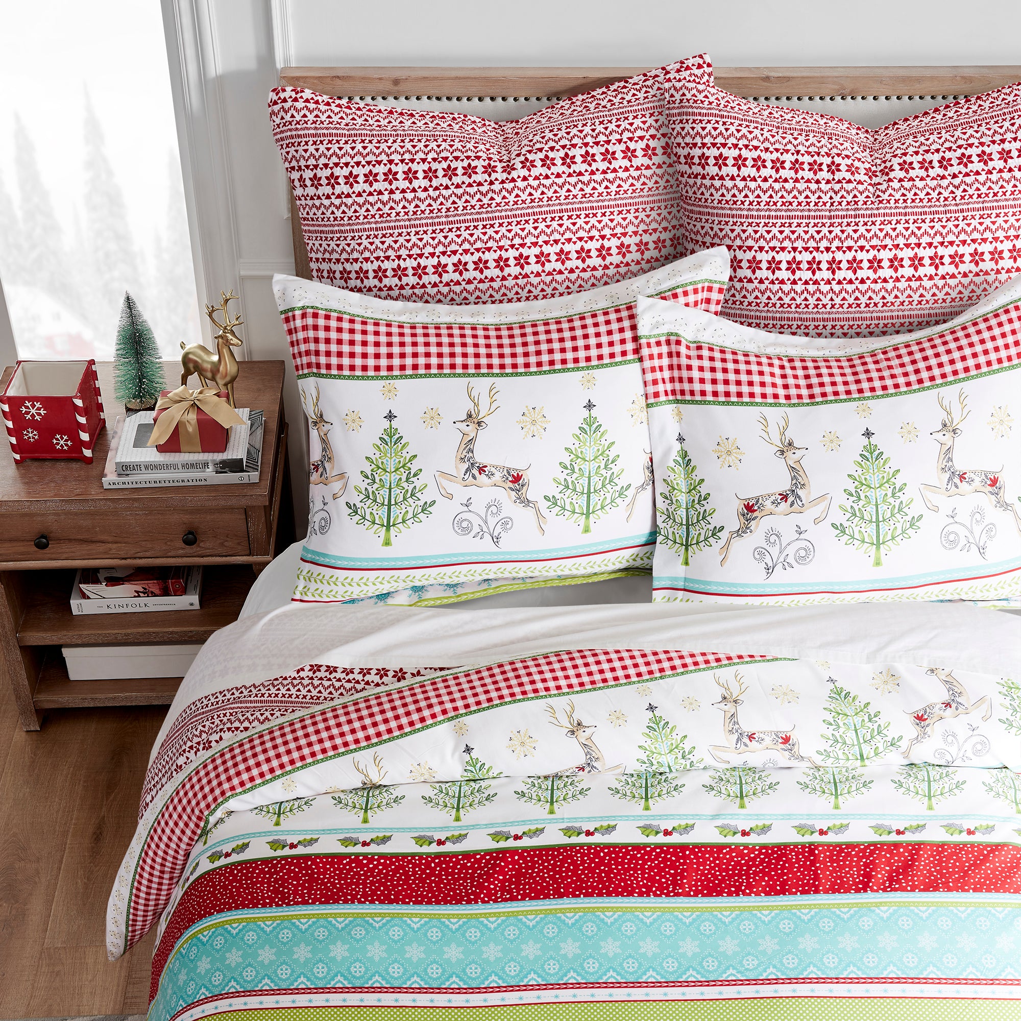 Levtex Home Merry & Bright Comet & Cupid Duvet Cover Set Duvets