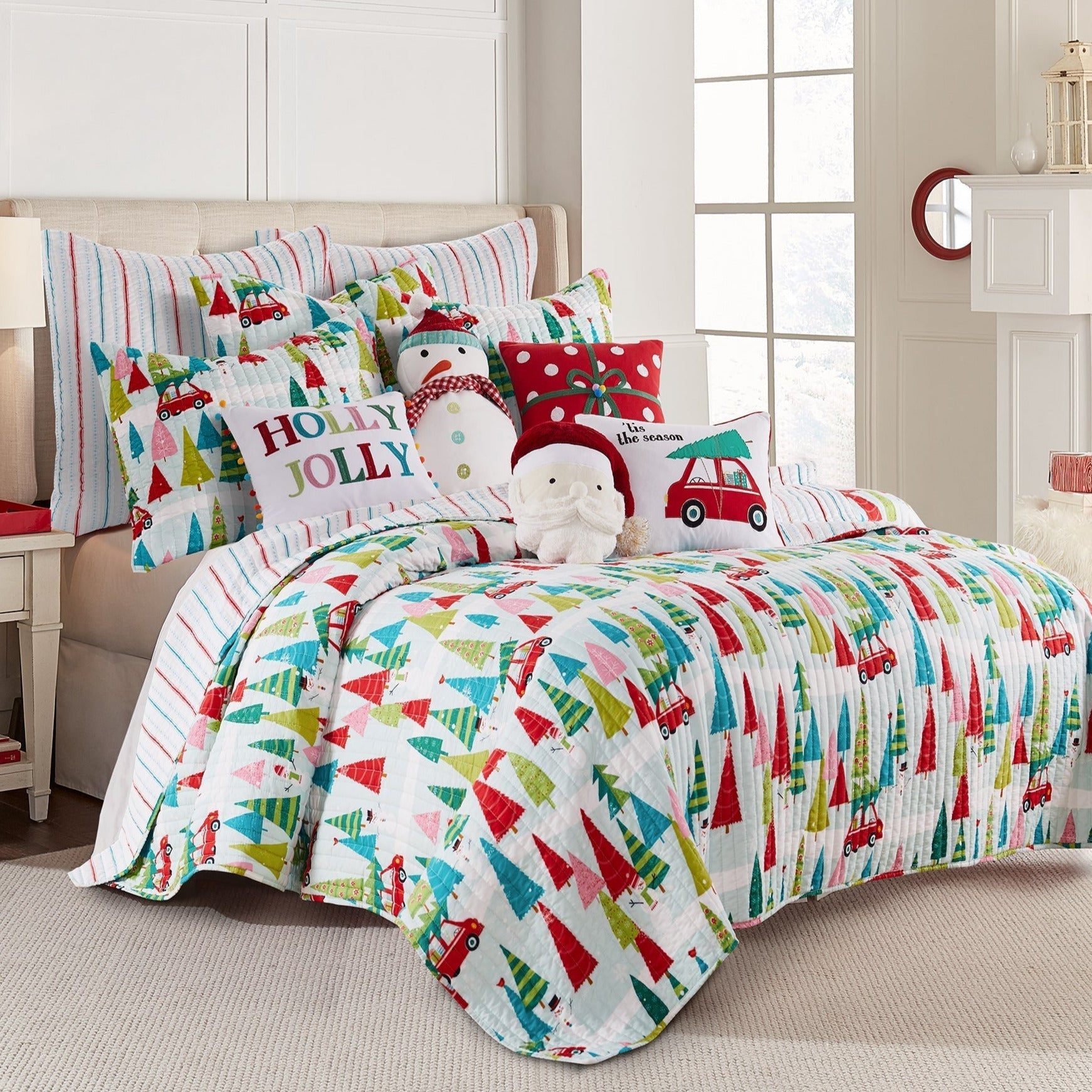 Levtex Home Merry & Bright Holly Jolly Quilt Quilts