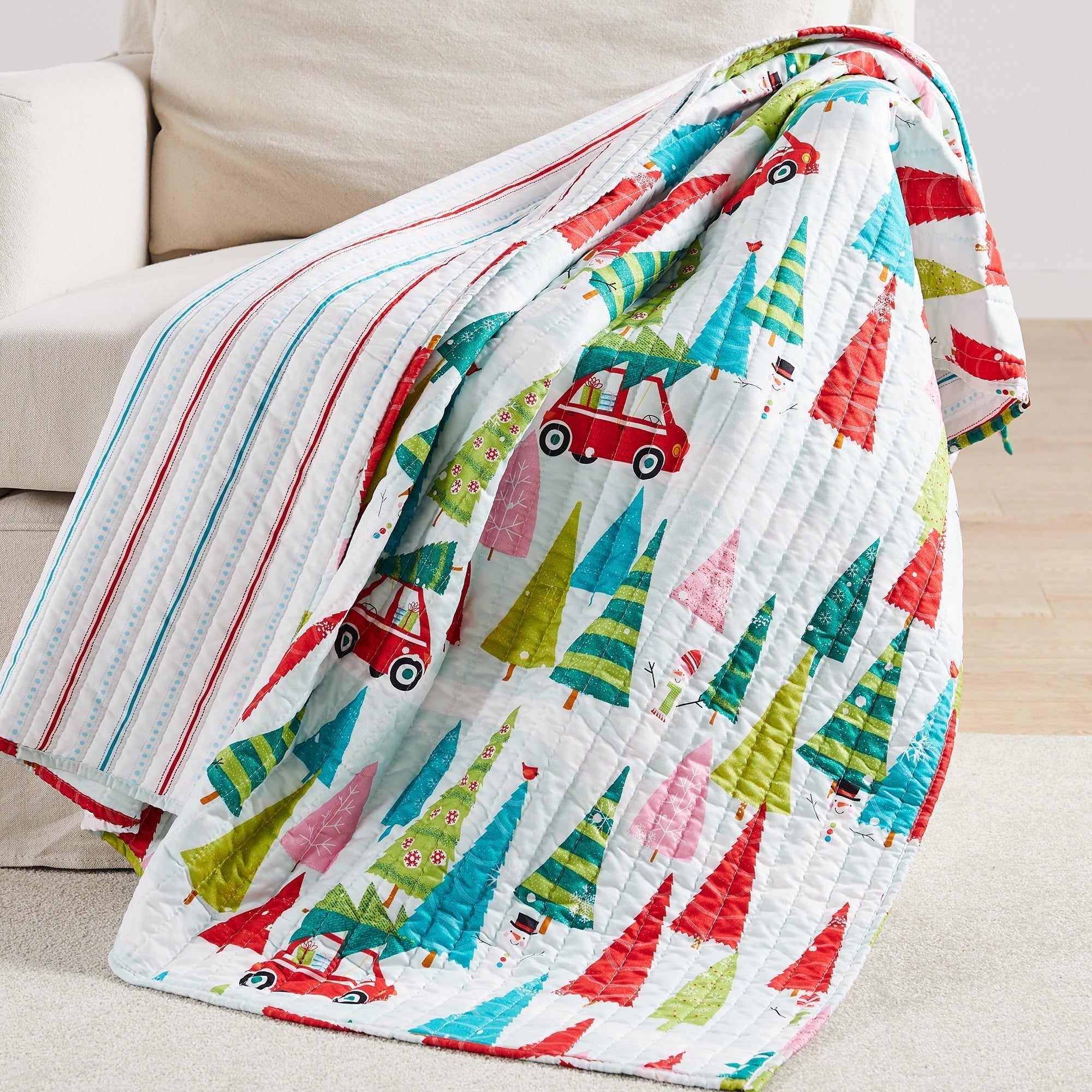 Levtex Home Merry & Bright Holly Jolly Quilted Throw Throws