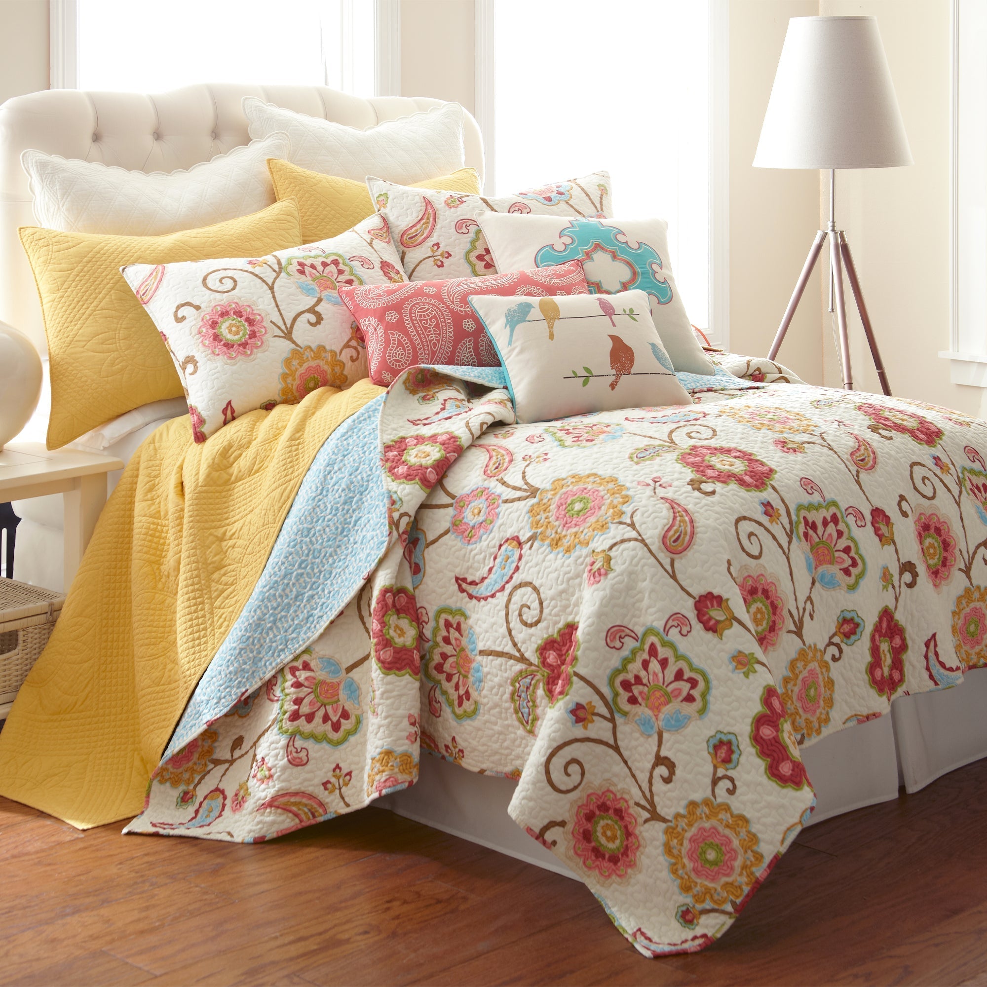 Levtex Home Ashbury Spring Quilt Set Quilts