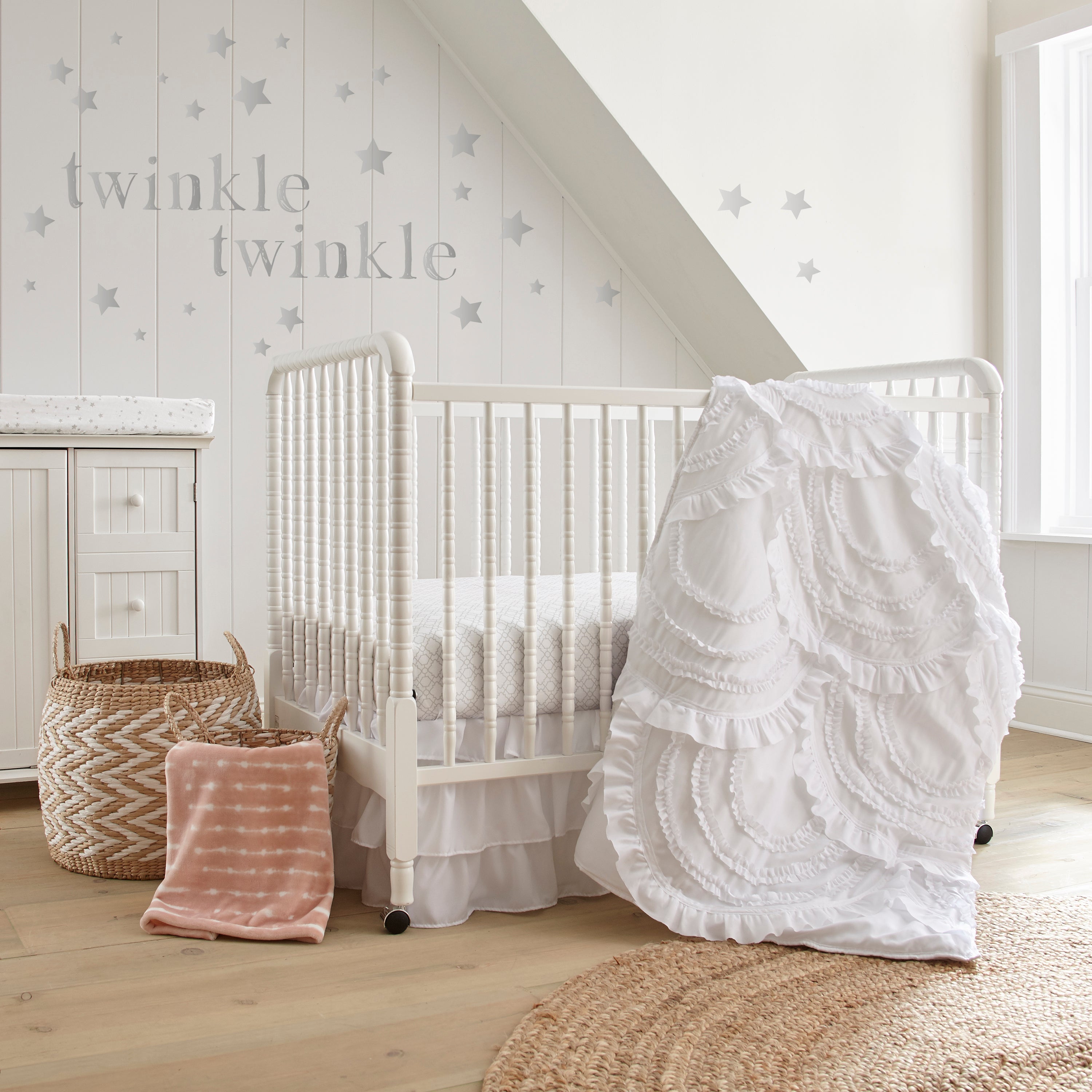 Levtex Home Skylar White Trellis Medallion Cotton Crib Fitted Sheet Crib Fitted Sheets