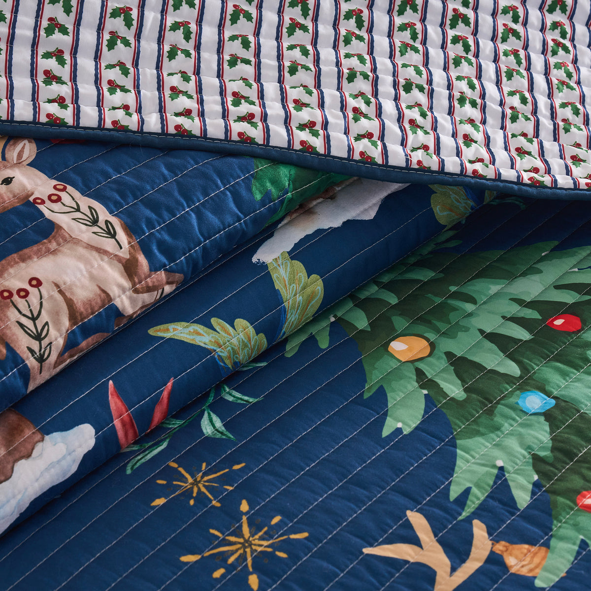 Christmas Cottage Quilt Set