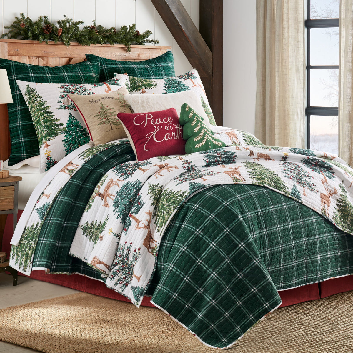 Christmas Grove Quilt Set