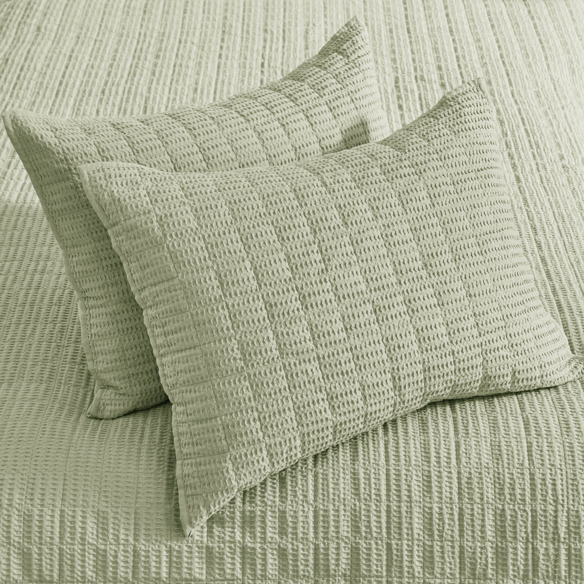 Cloud Waffle Quilt Set