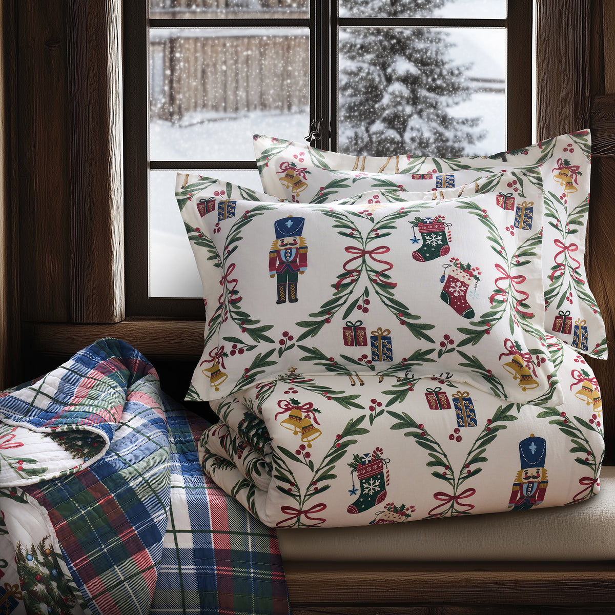 Festive Nutcrackers Comforter Set