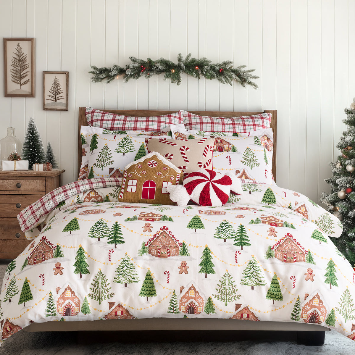 Gingerbread Village Comforter Set