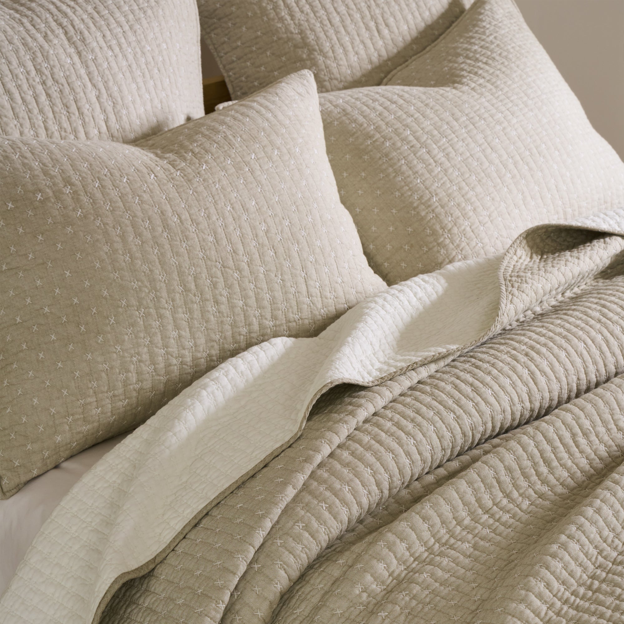 Cross Stitch Quilt Set