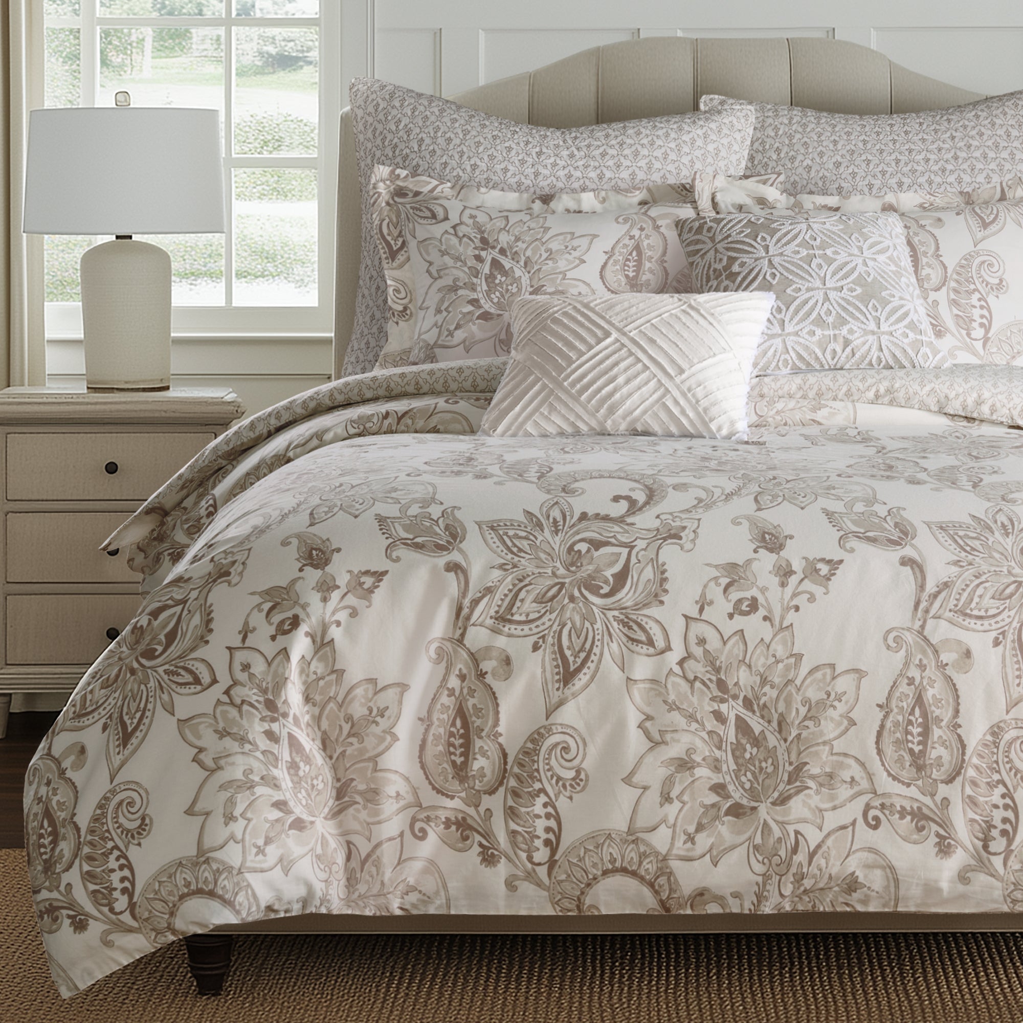 Bennett Comforter Set