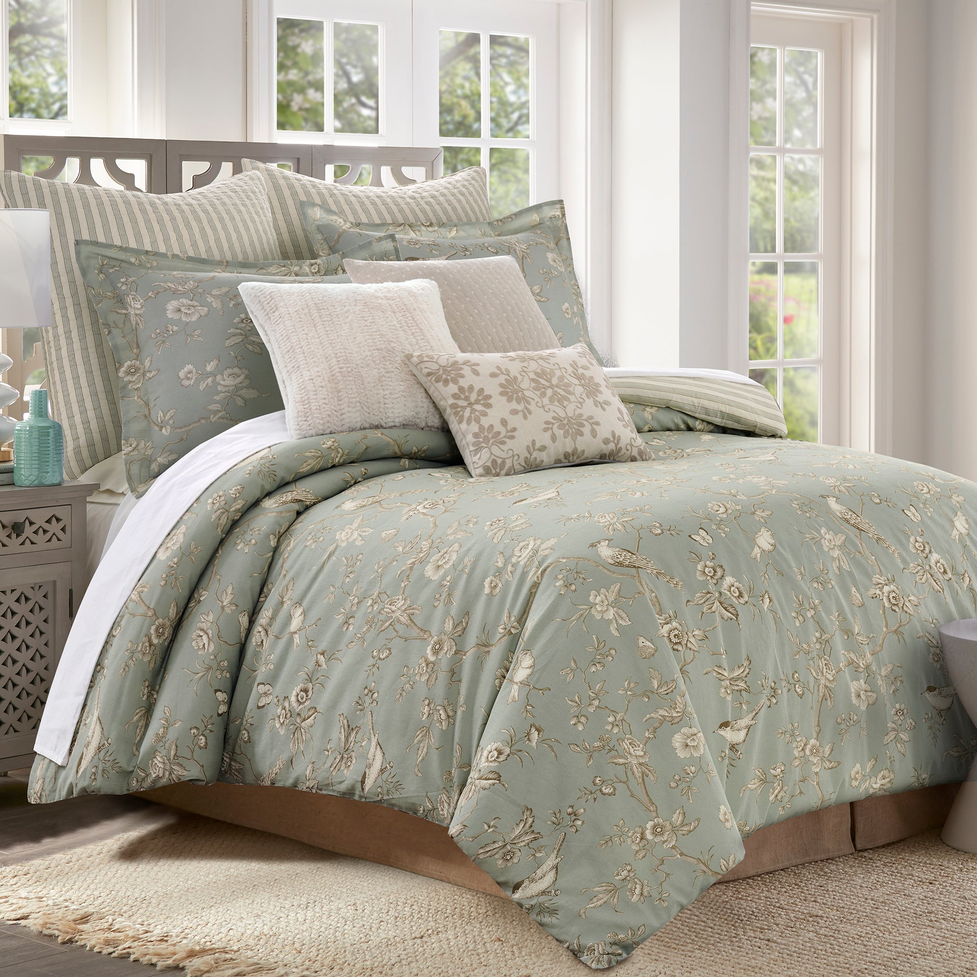 Lyon Teal Comforter Set