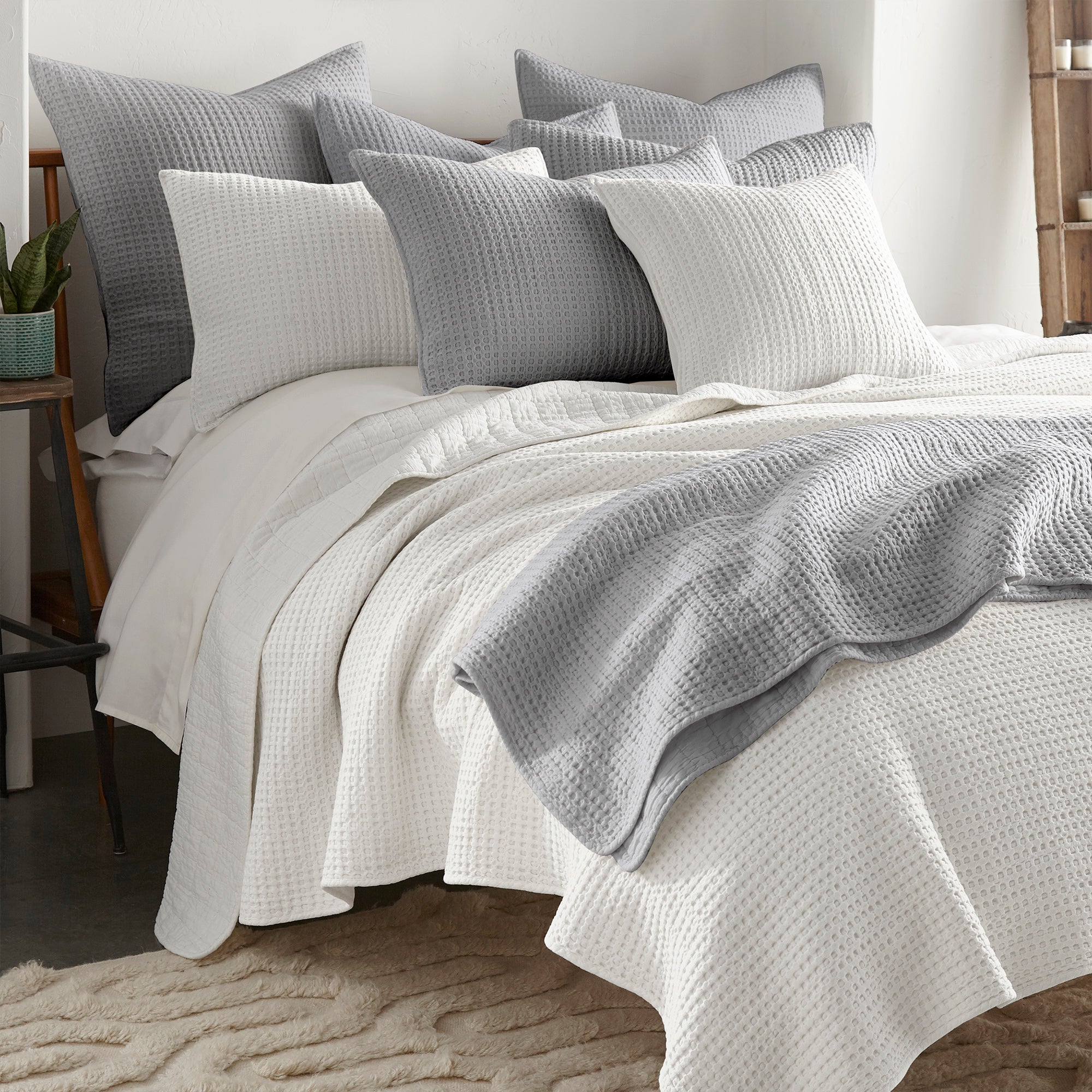 Mills Waffle Quilt Set