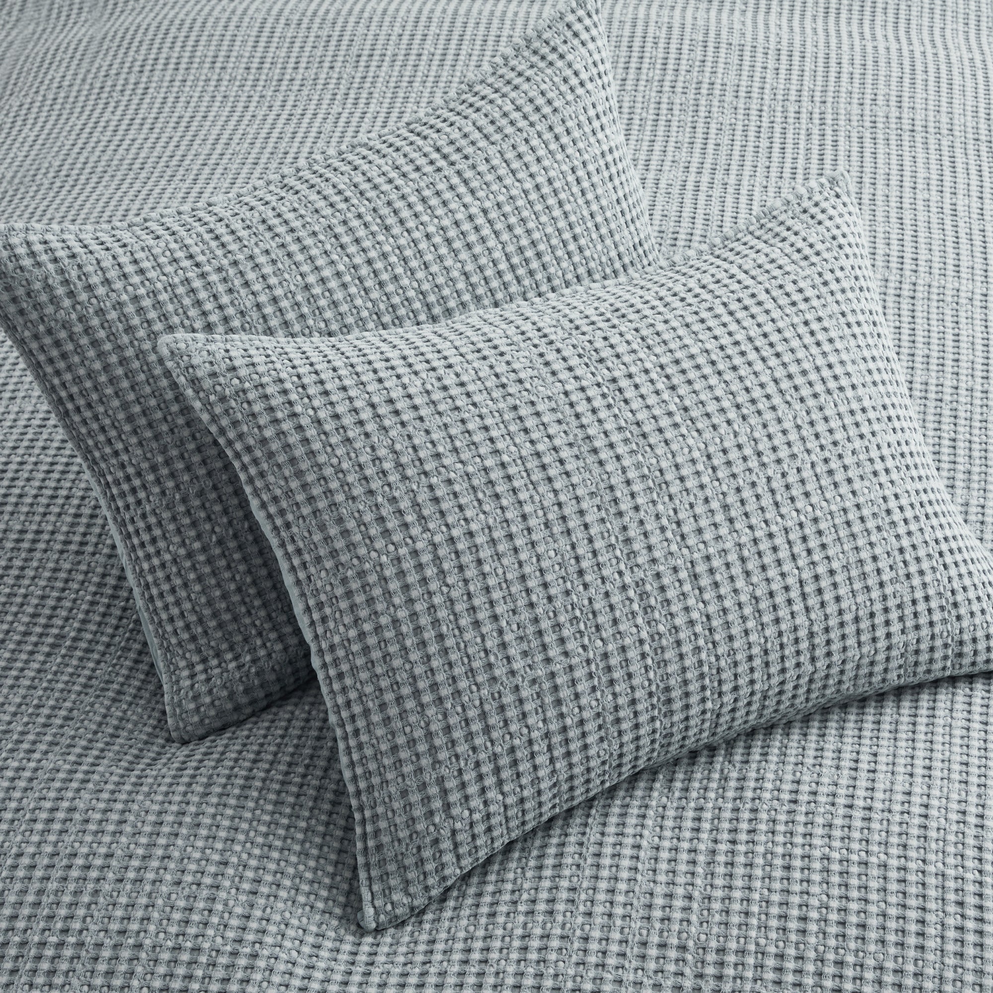 Mills Waffle Quilt Set