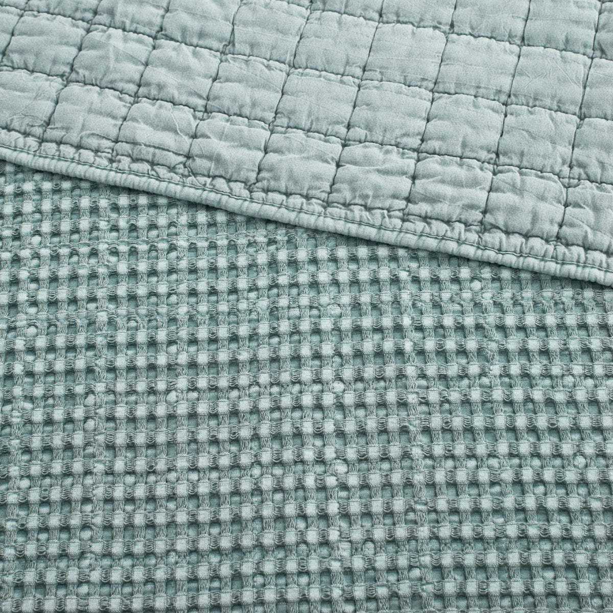 Mills Waffle Quilted Throw