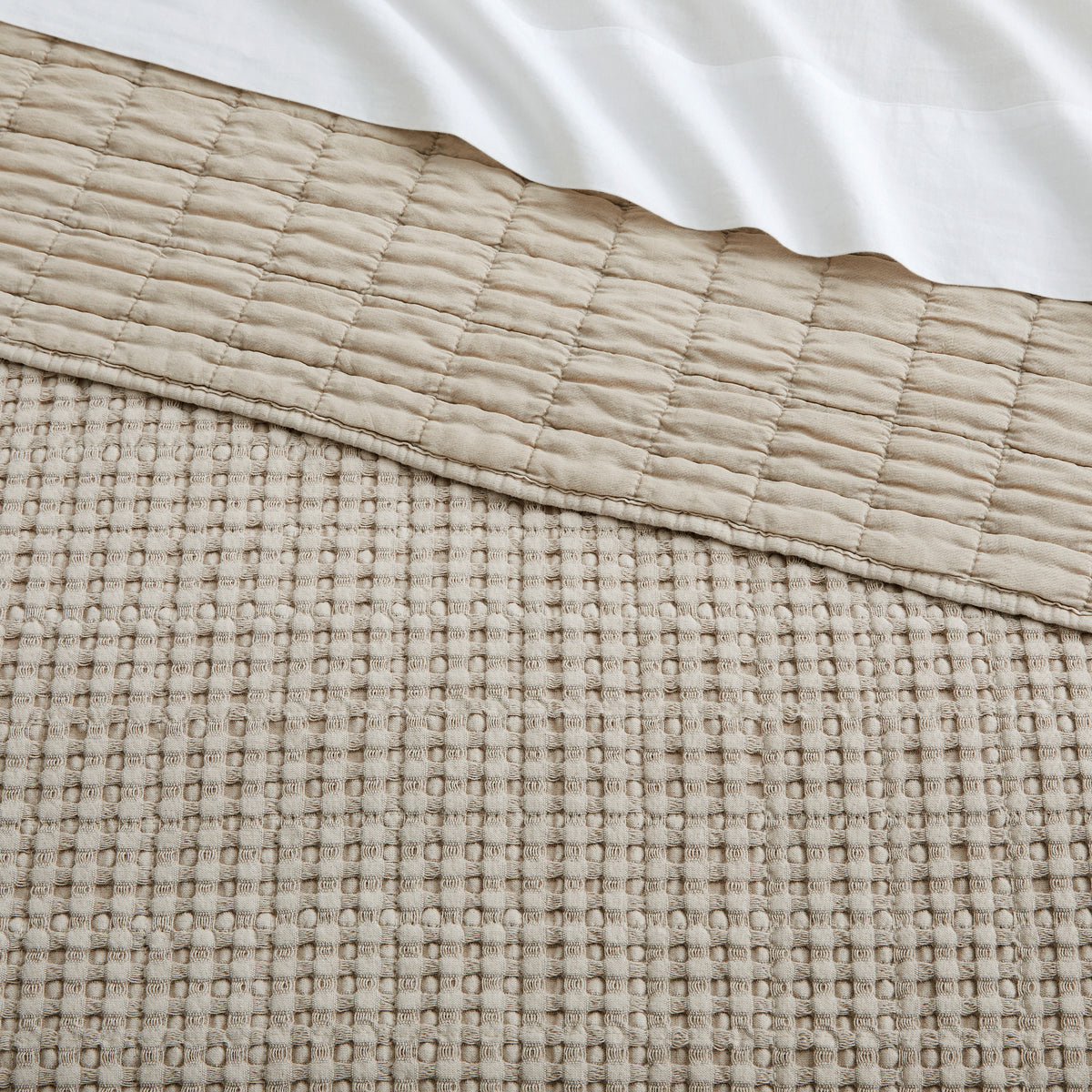 Mills Waffle Quilt Set