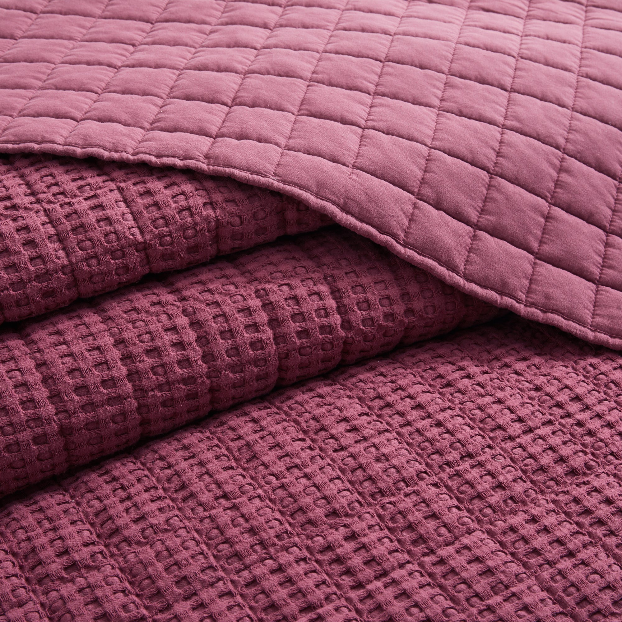Mills Waffle Quilt Set