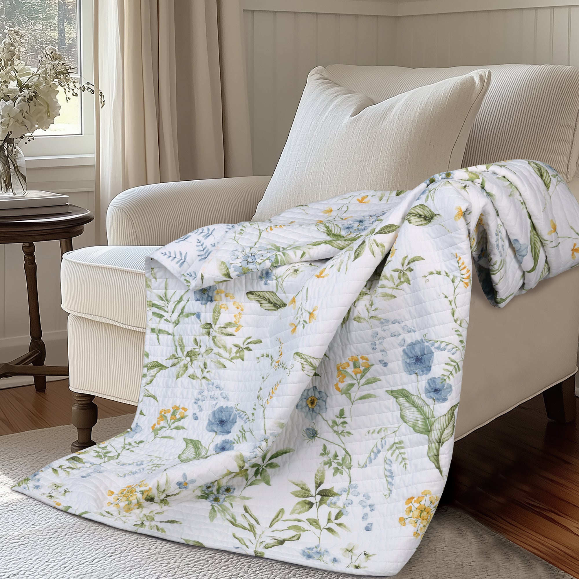 Viviana Quilted Throw