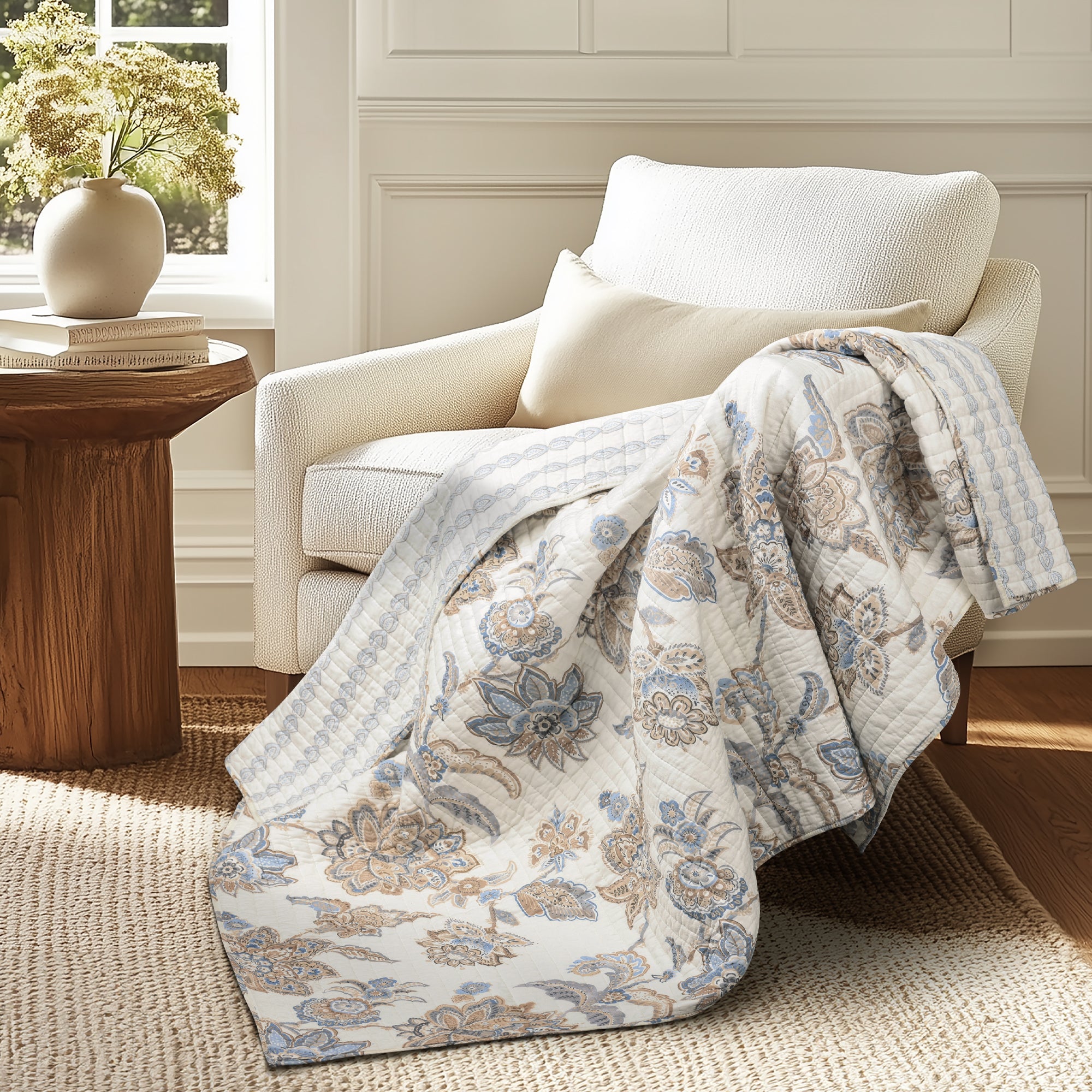 Selesta Quilted Throw